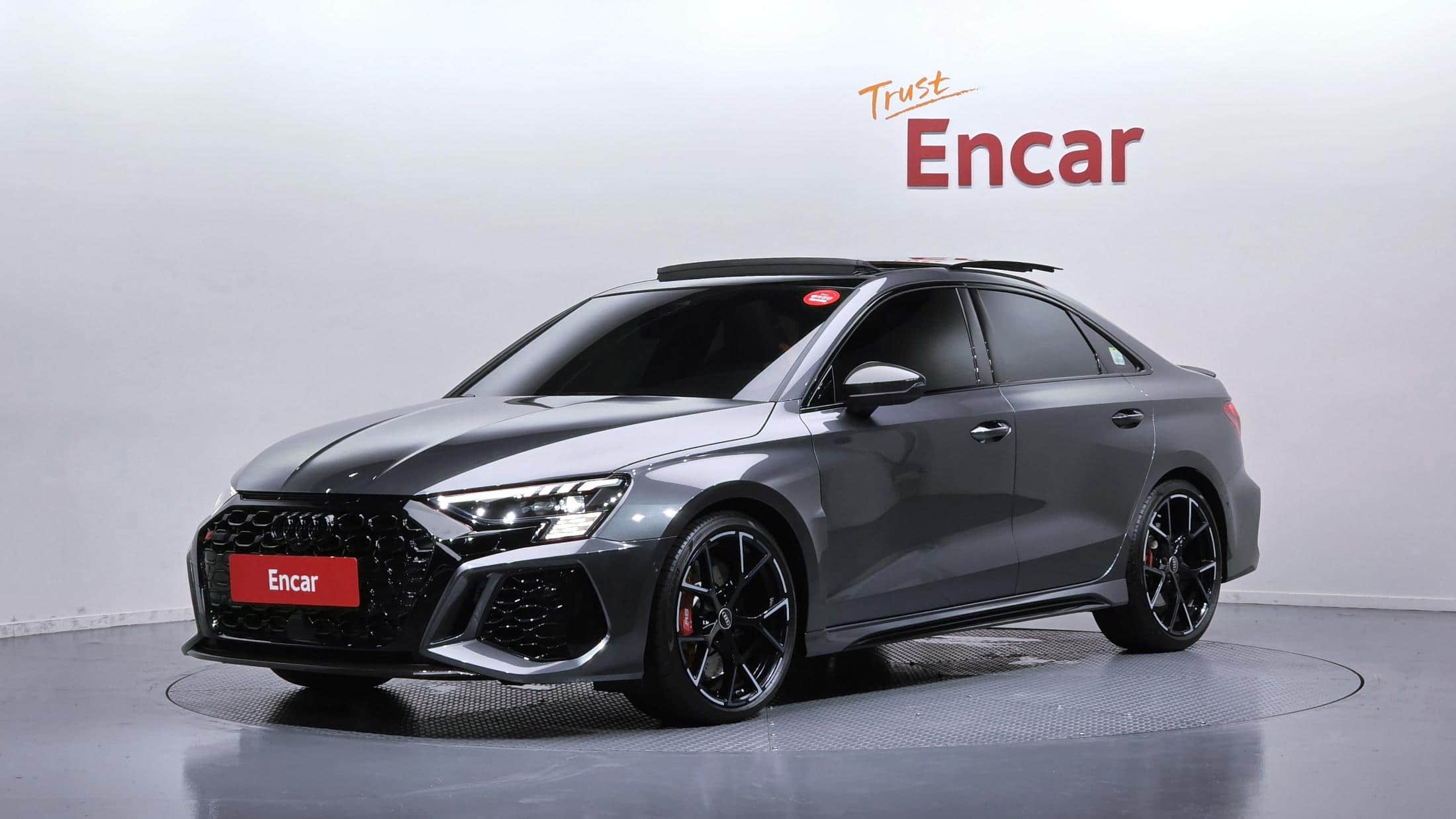 2023 AUDI RS3