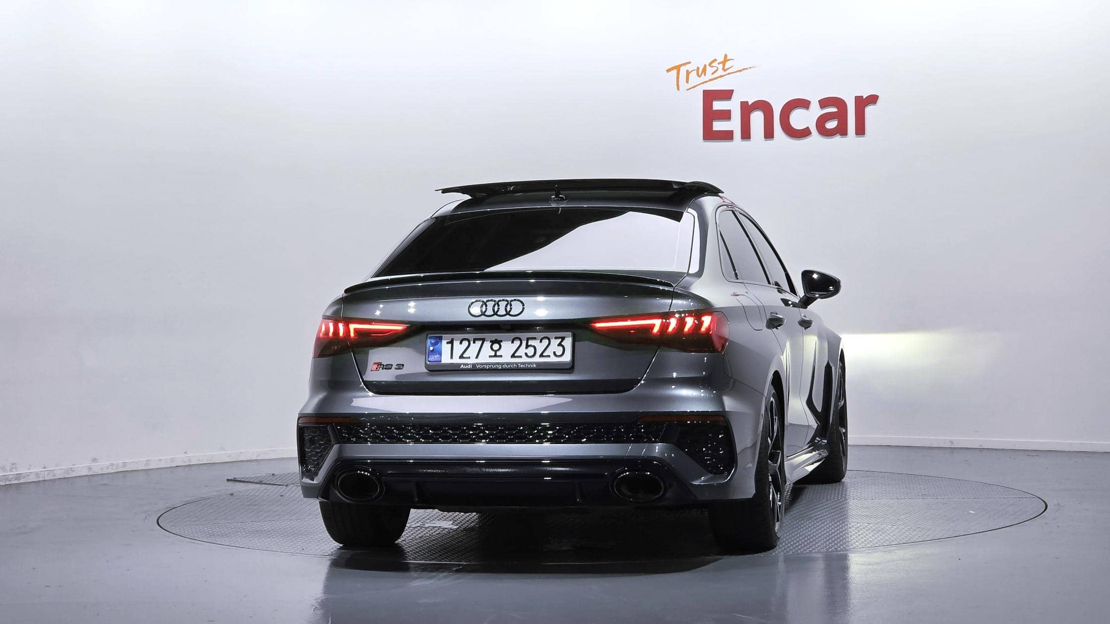 2023 AUDI RS3