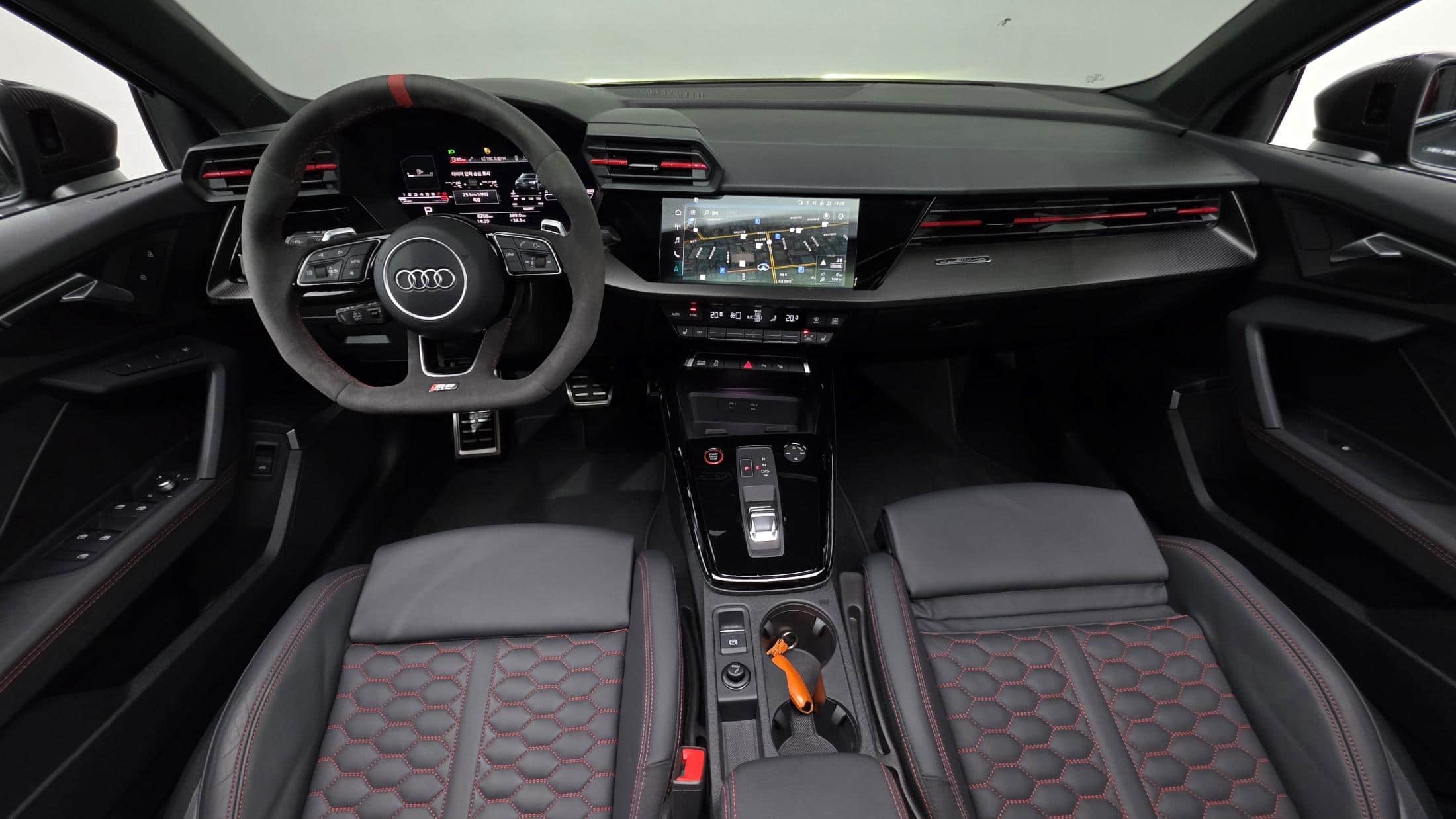 2023 AUDI RS3