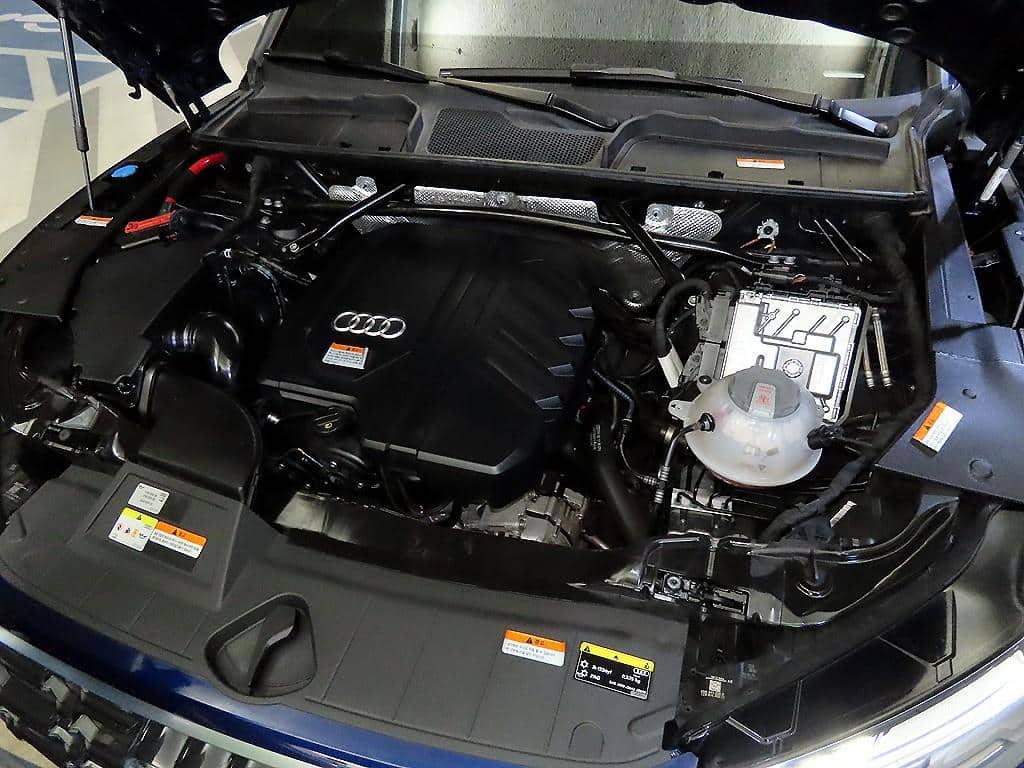 2022 AUDI Q5