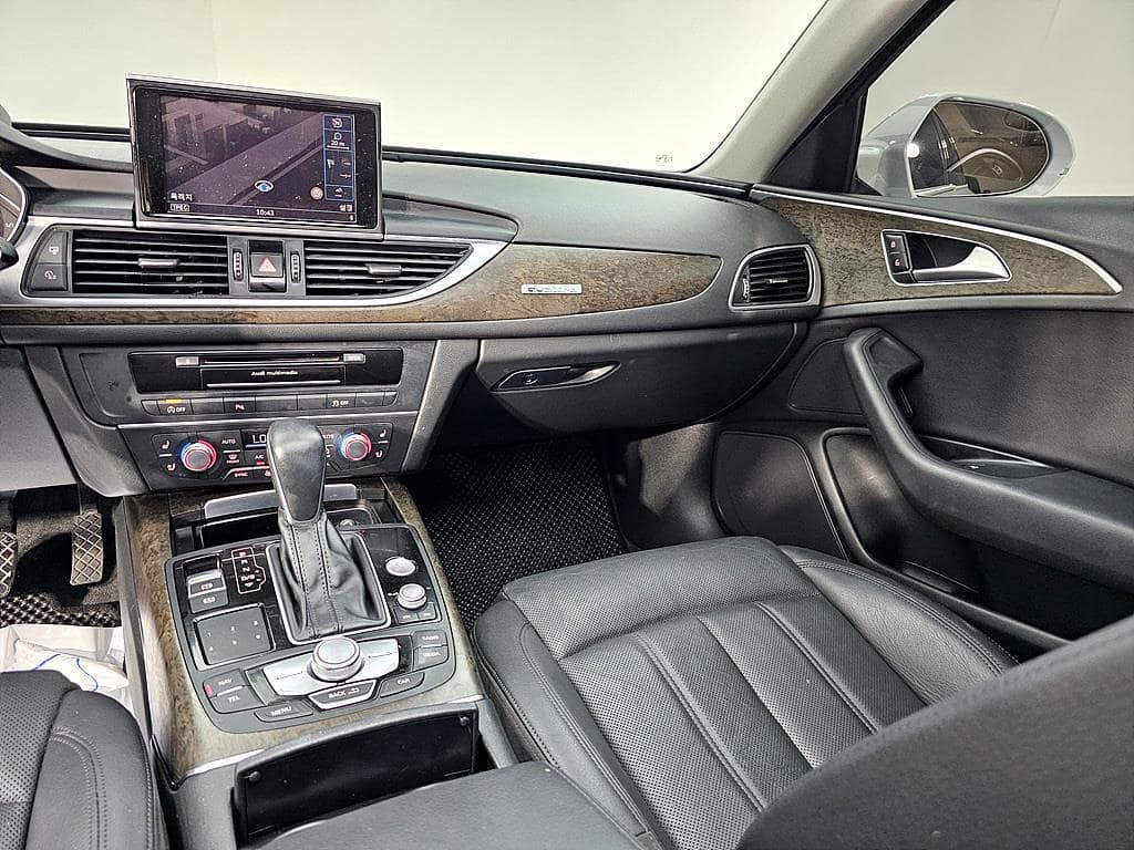 2017 AUDI A6 - 2017 アウディ A6