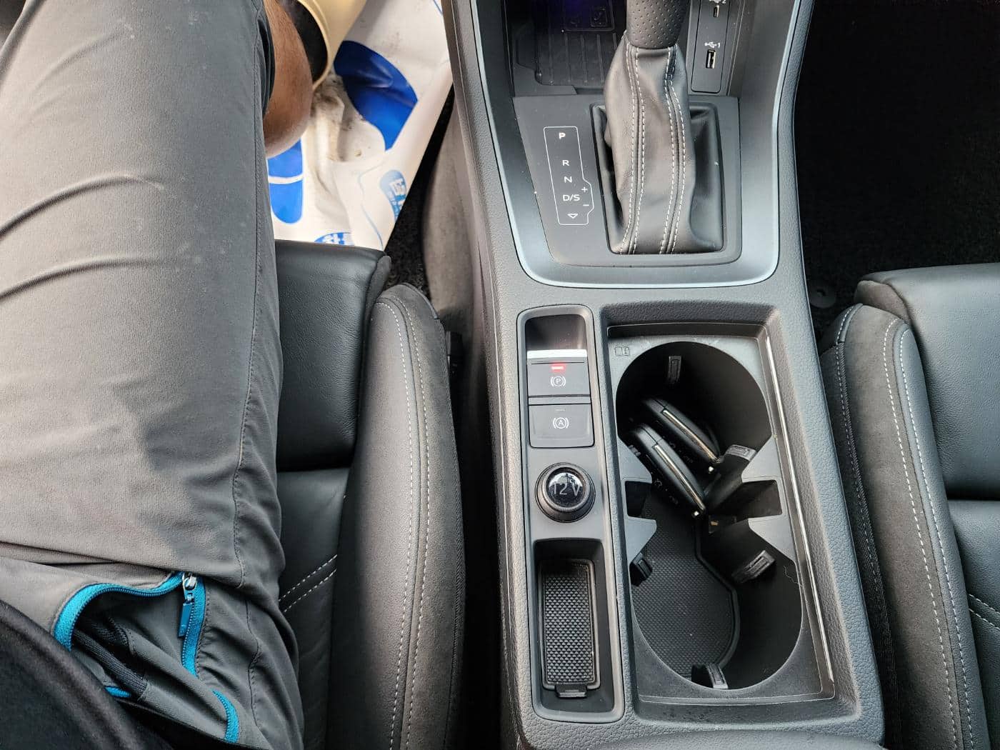 2020 AUDI Q3 NAVI/R.CAM/S.KEY/SUNROOF - 2020 アウディ Q3