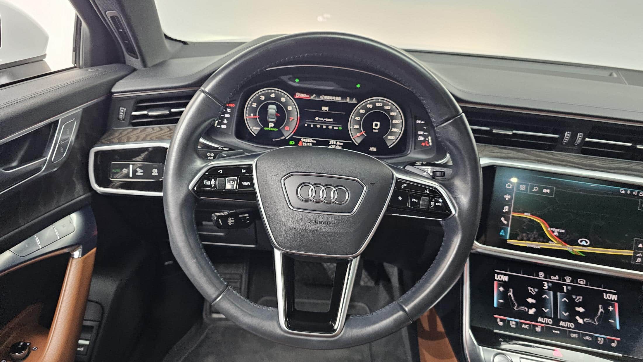 2020 AUDI A6 45 TFSI Quattro Premium - 2020 アウディ A6