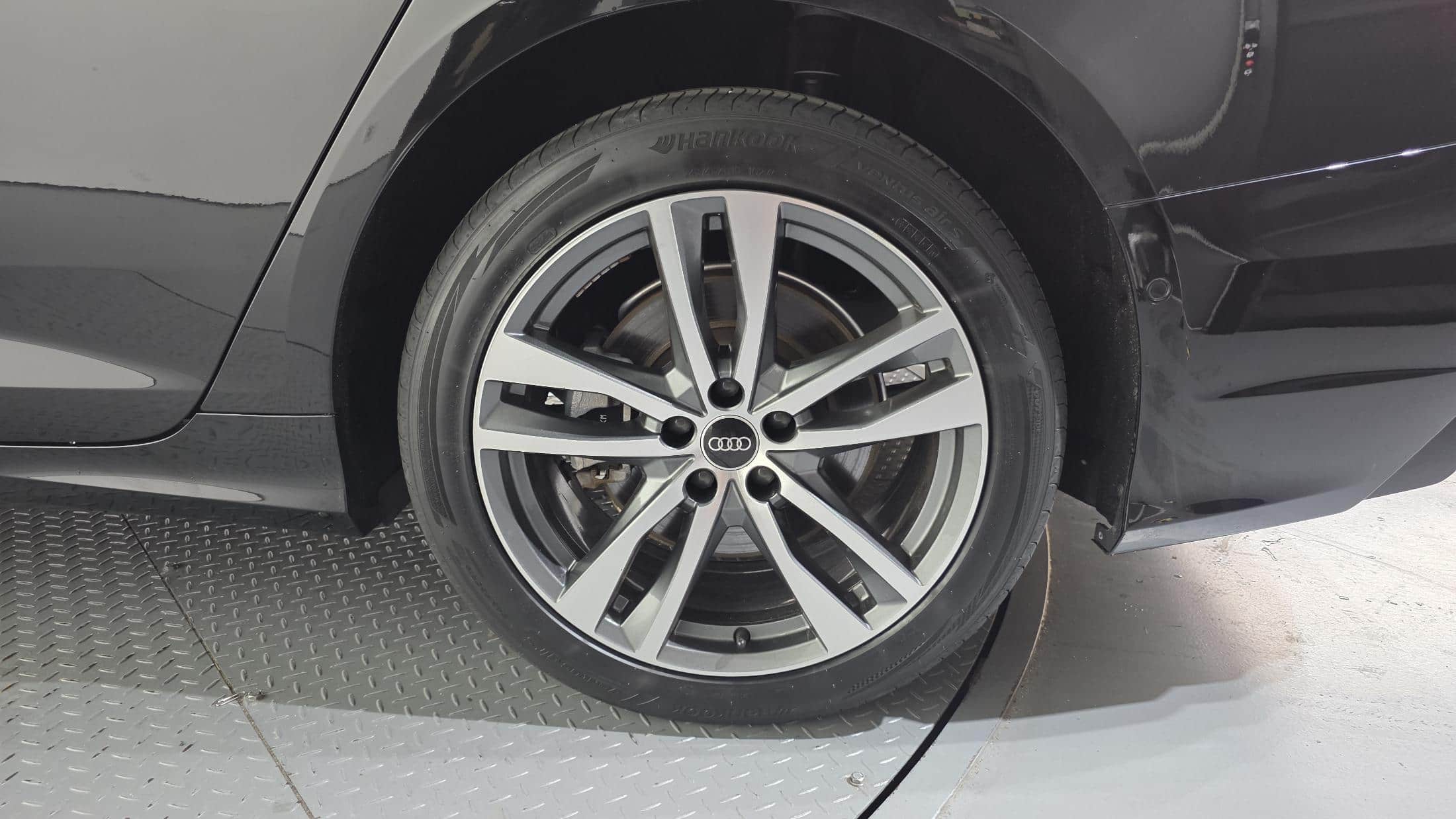2022 AUDI A6 45 TFSI Quattro Premium - 2022 アウディ A6
