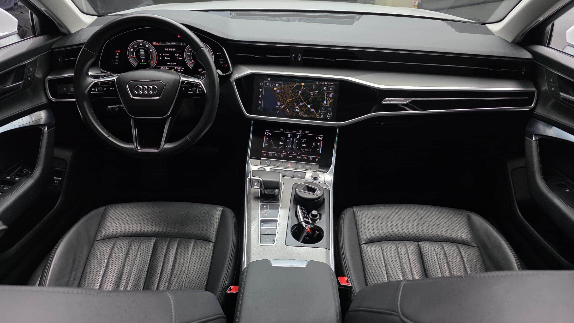 2021 AUDI A6 45 TFSI - 2021 アウディ A6