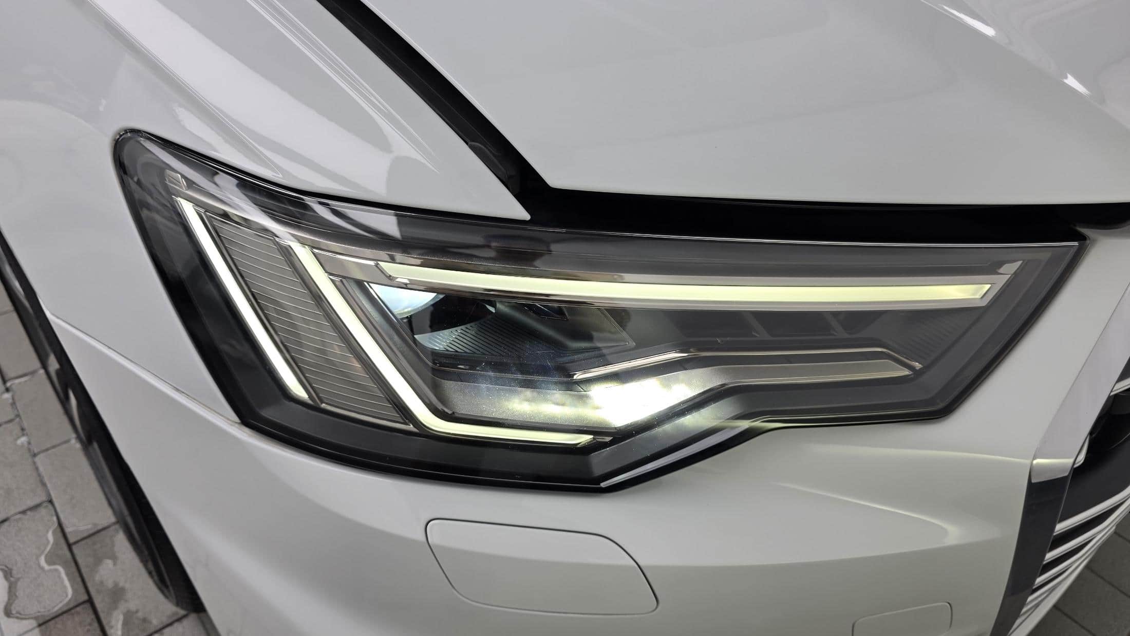 2021 AUDI A6 45 TDI Quattro Premium - 2021 アウディ A6
