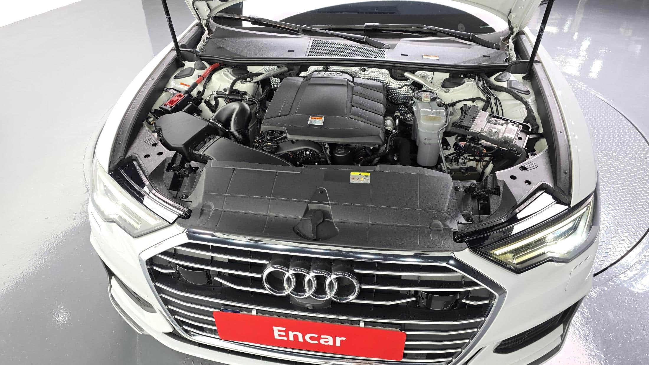 2021 AUDI A6 45 TFSI - 2021 أودي A6