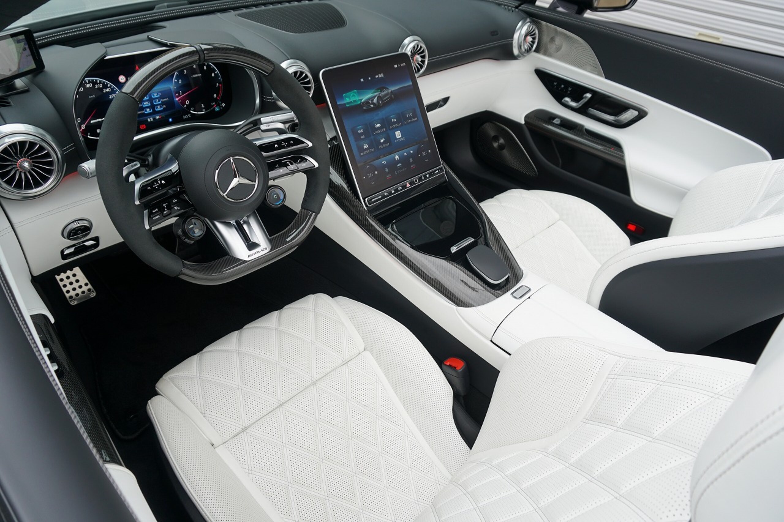 2023 Mercedes-AMG SLClass - メルセデスＡＭＧ SLクラス SL 63 4マチックプラス 4WD MP202301 AMGカーボンPKG Burmesterハイエンド3D アルペングレー クリスタルホワイトナッパレザー プロテクションフィルム AMG21インチ鍛造ホイール 車両リフト アクティブサス リアアクスルステア MBUX 新車保証