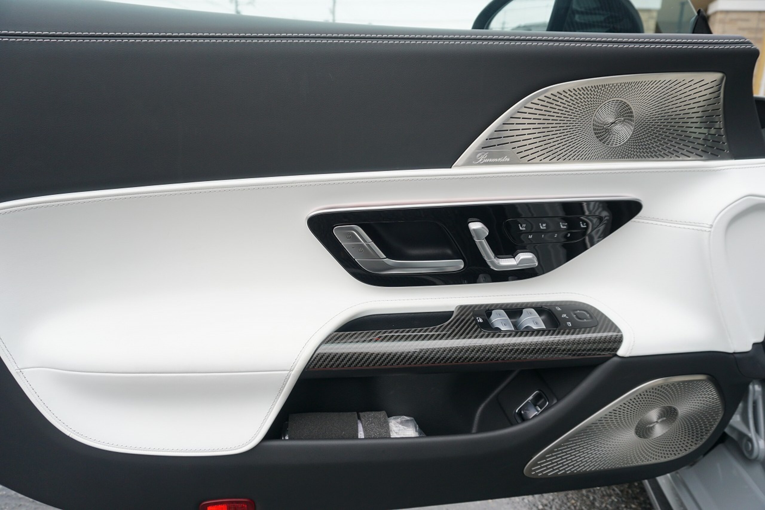2023 Mercedes-AMG SLClass - メルセデスＡＭＧ SLクラス SL 63 4マチックプラス 4WD MP202301 AMGカーボンPKG Burmesterハイエンド3D アルペングレー クリスタルホワイトナッパレザー プロテクションフィルム AMG21インチ鍛造ホイール 車両リフト アクティブサス リアアクスルステア MBUX 新車保証