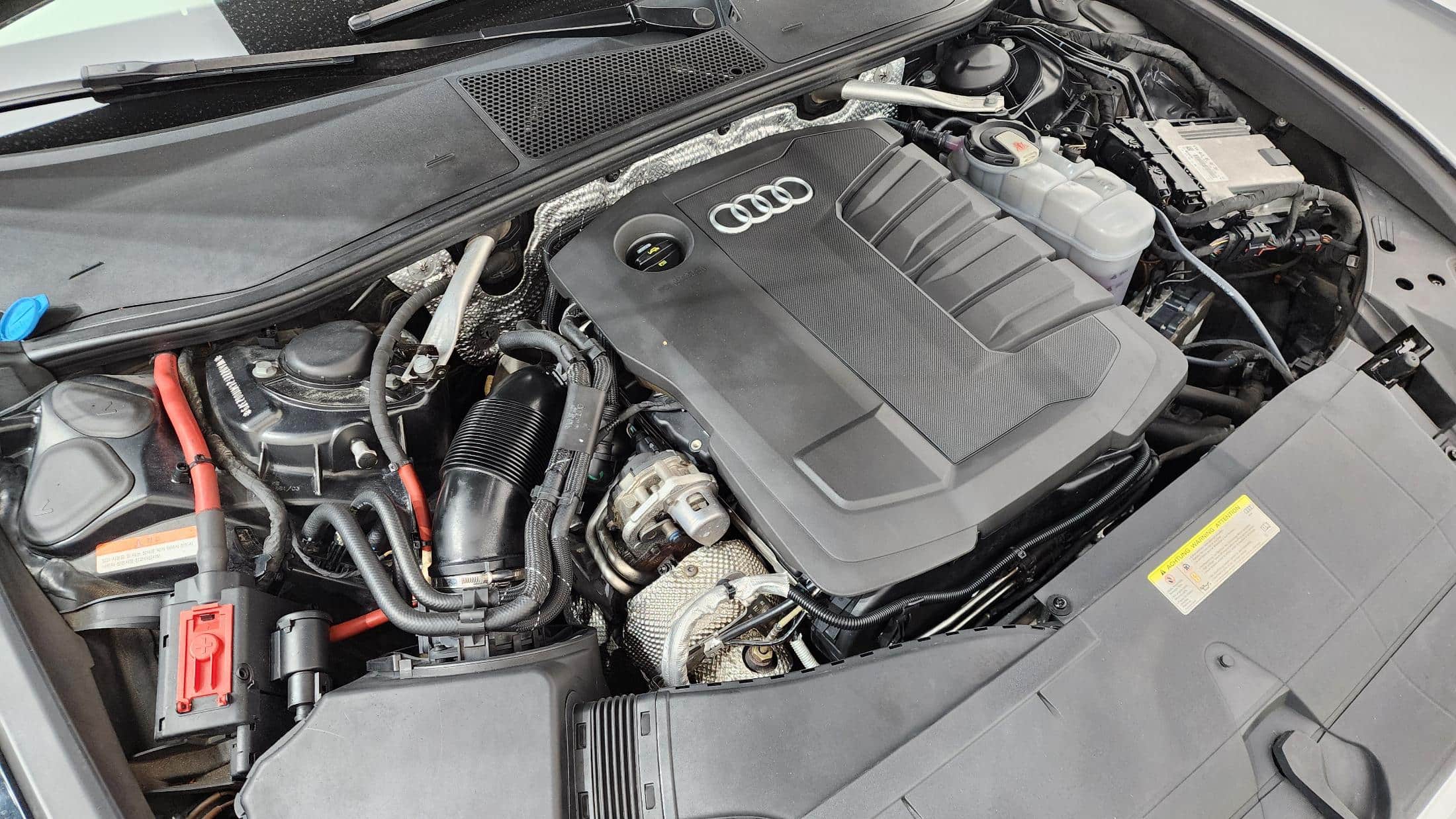 2021 AUDI A6 40 TDI Quattro Premium - 2021 アウディ A6