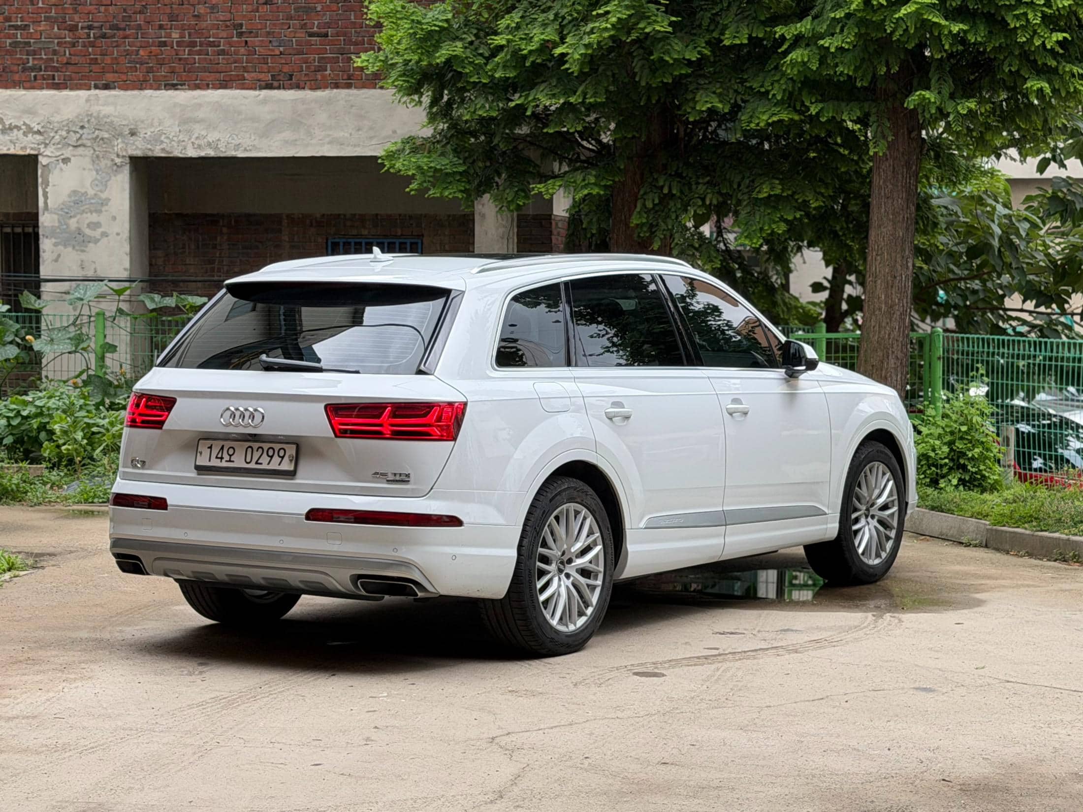 2016 AUDI Q7 45 TDI Quattro Sport - 2016 أودي Q7