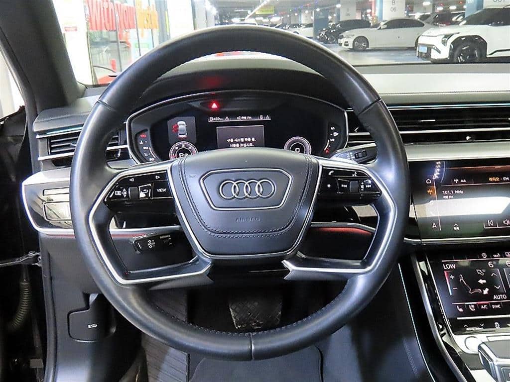 2020 AUDI A8 - 2020 アウディ A8