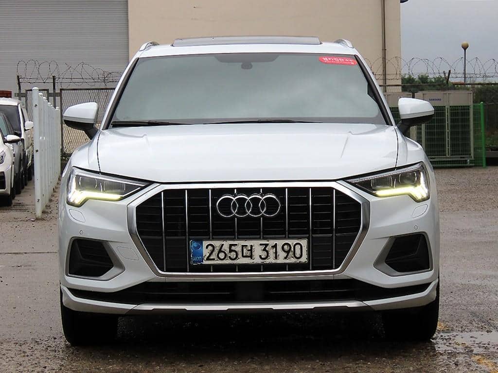 2020 AUDI Q3 - 2020 アウディ Q3