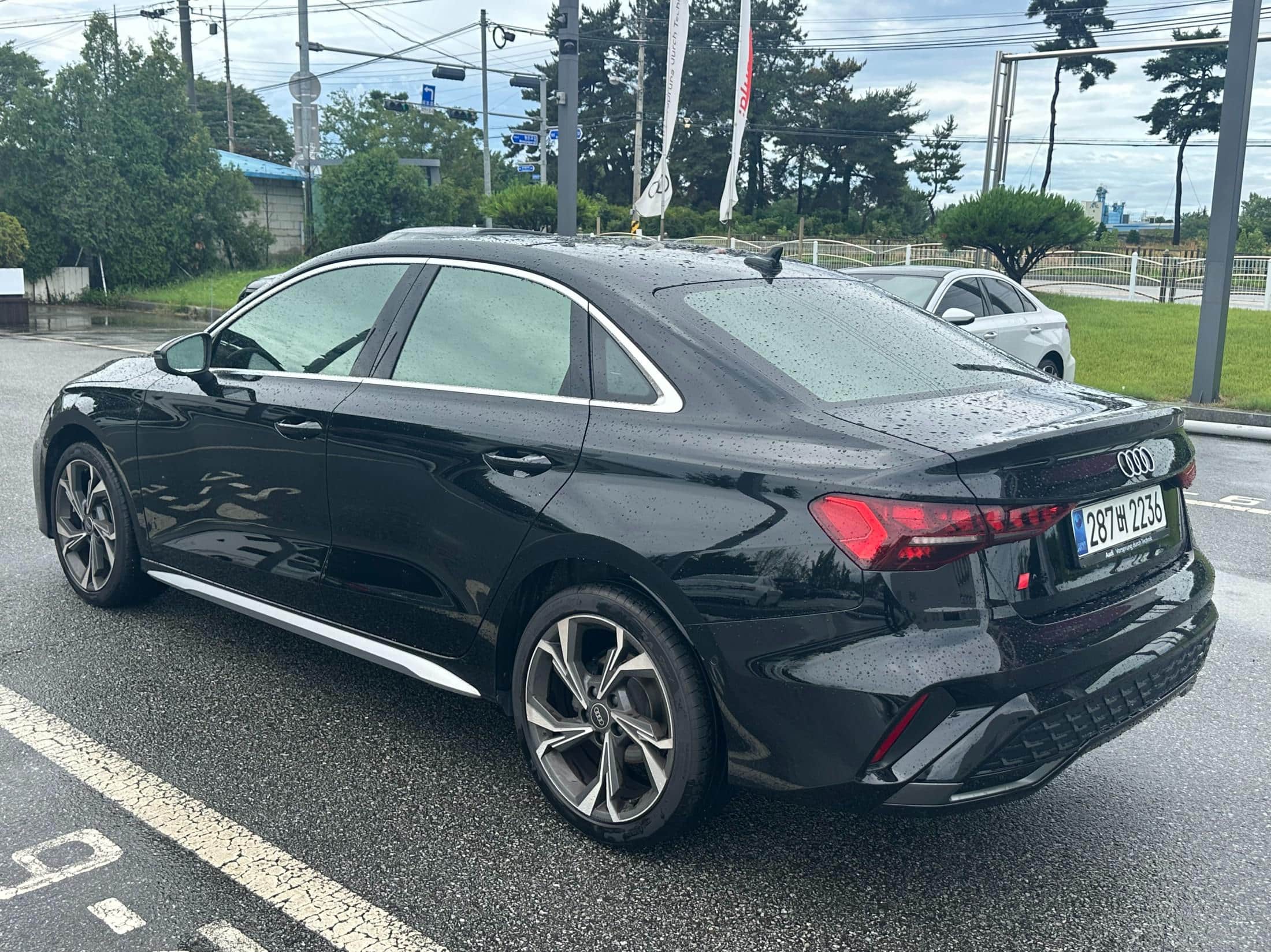 2025 AUDI A3 40 TFSI Premium - 2025 アウディ A3