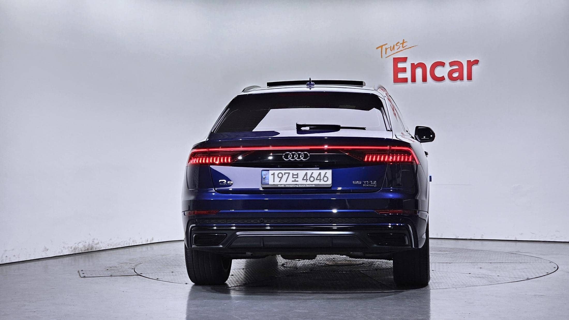 2022 AUDI Q8 55 TFSI Quattro Premium