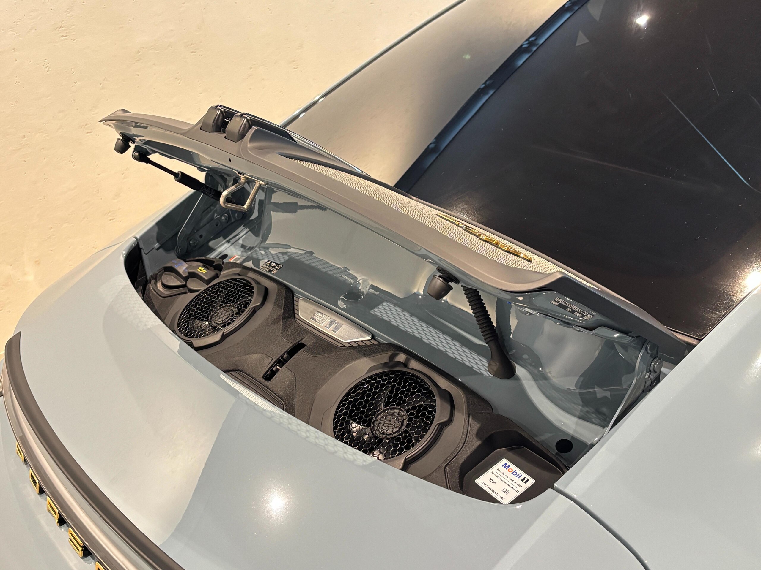 2024 Porsche 911 - ポルシェ 911 S/T 60Years911ヘリテージデザインパッケージ ショアブルーメタリック 世界限定1963台 セミニアリンレザー フロントリフト クロノパッケージ BOSEサウンドシステム ワンオーナー
