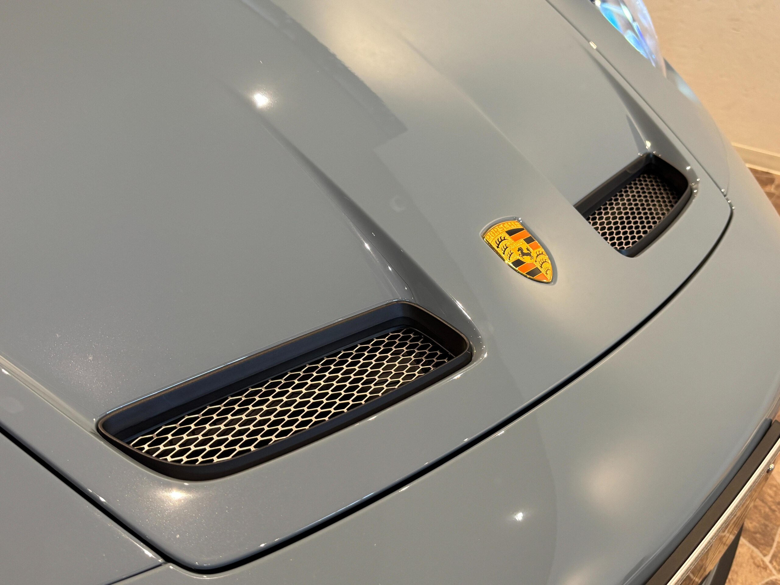 2024 Porsche 911 - ポルシェ 911 S/T 60Years911ヘリテージデザインパッケージ ショアブルーメタリック 世界限定1963台 セミニアリンレザー フロントリフト クロノパッケージ BOSEサウンドシステム ワンオーナー