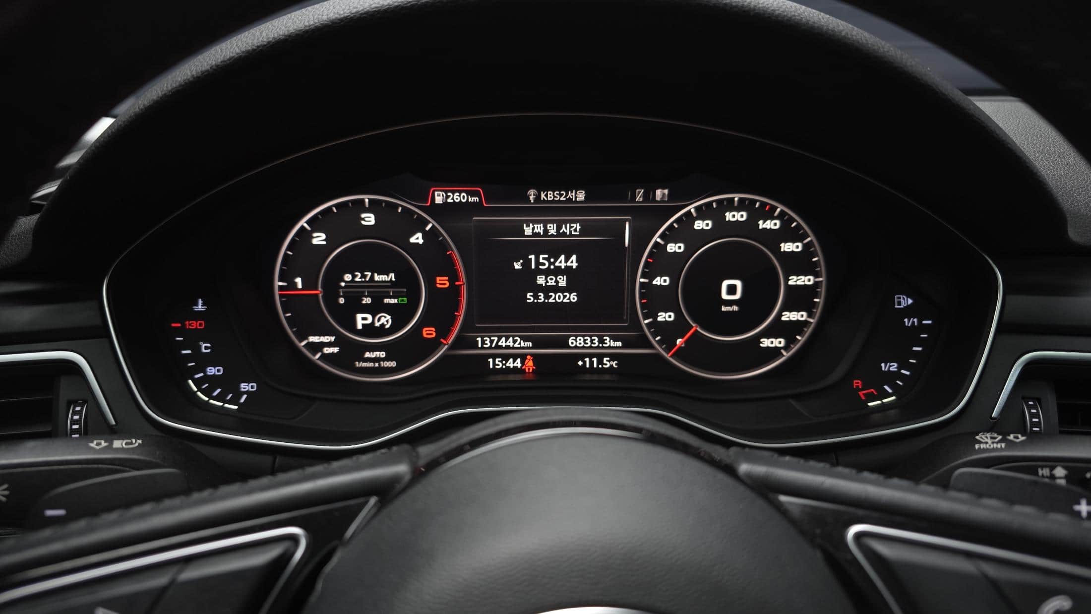 2018 AUDI A4 35 TDI Quattro Premium - 2018 アウディ A4