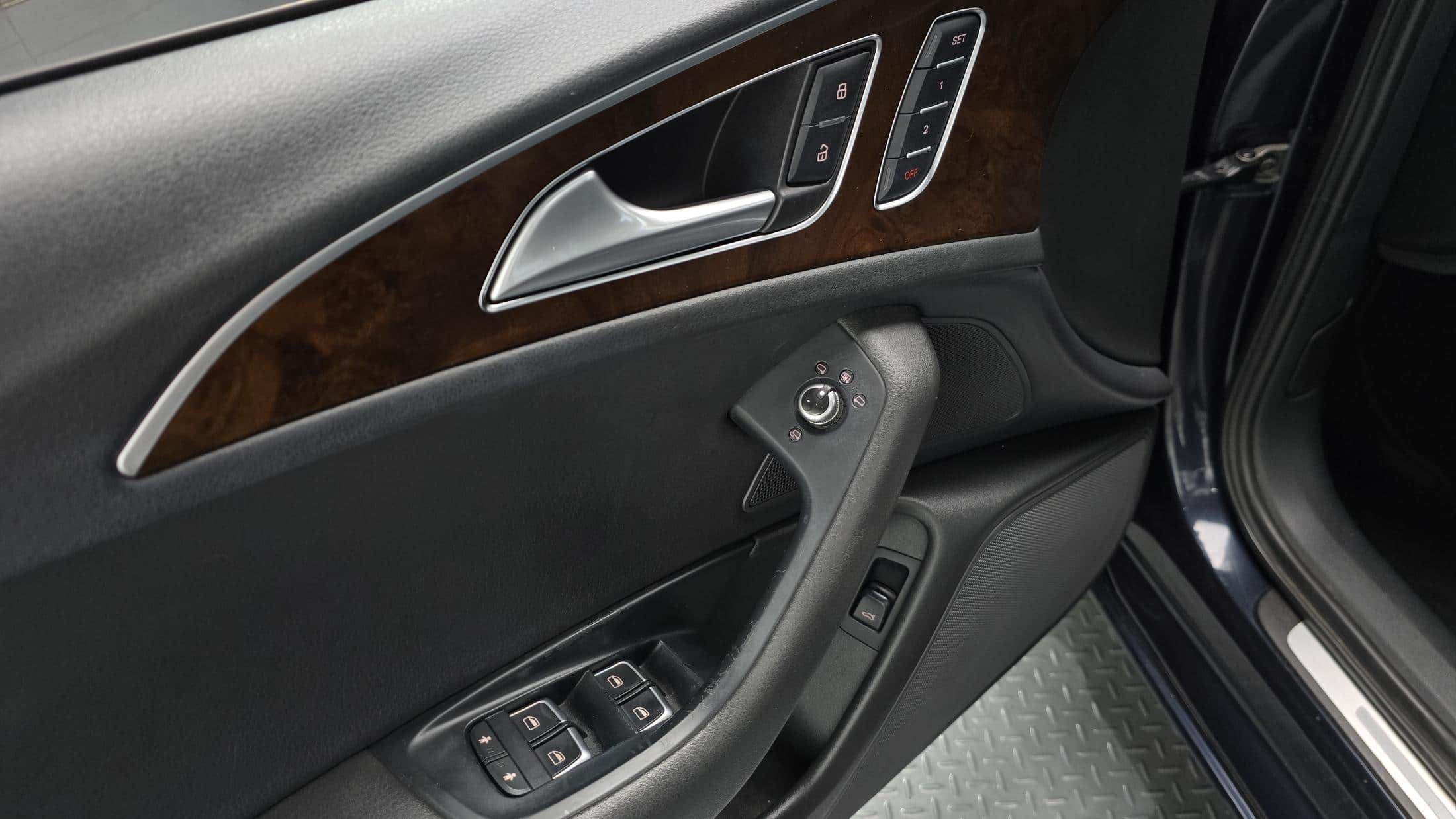 2013 AUDI A6 - 2013 أودي A6