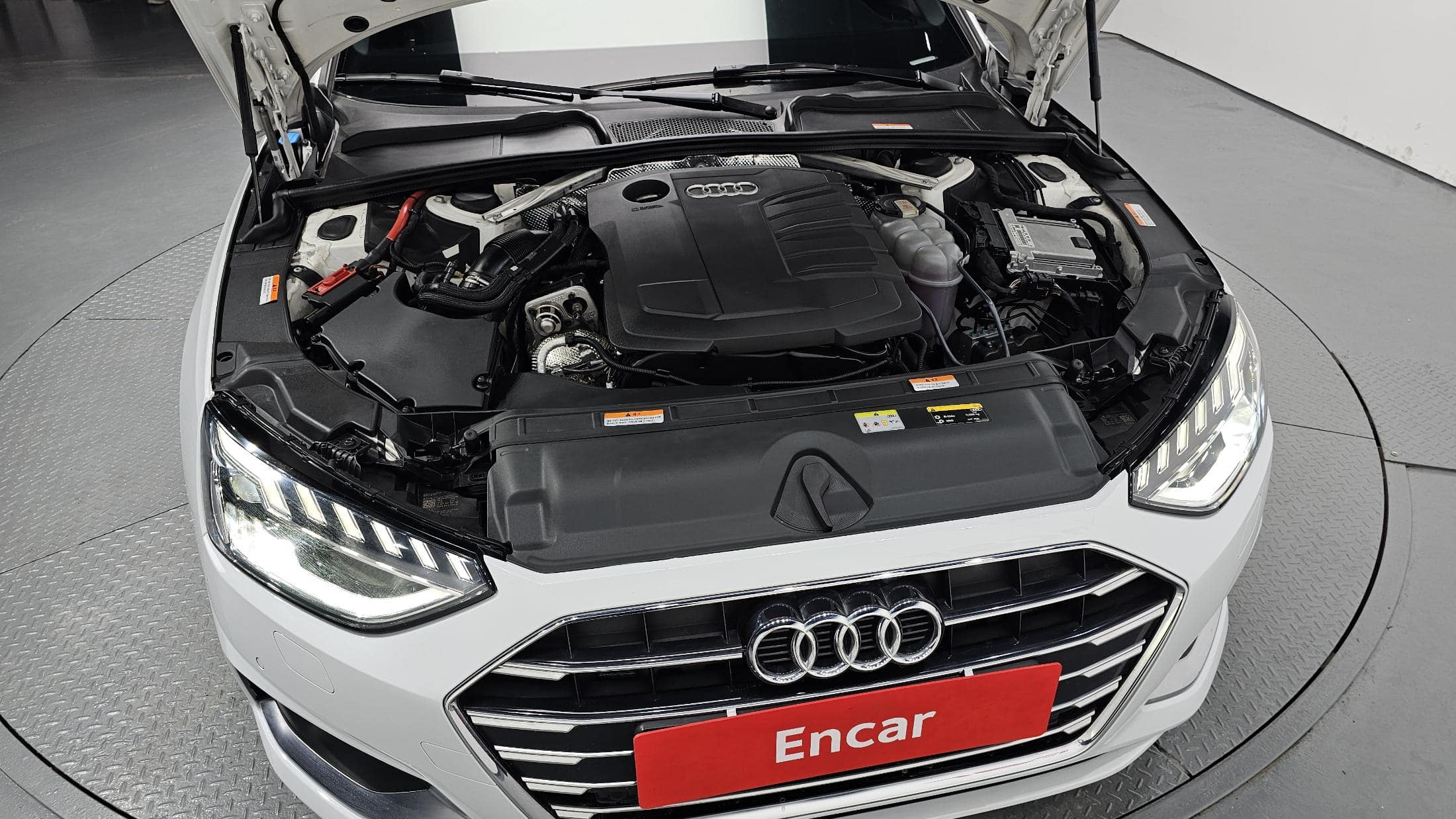 2021 AUDI A4 35 TDI - 2021 アウディ A4