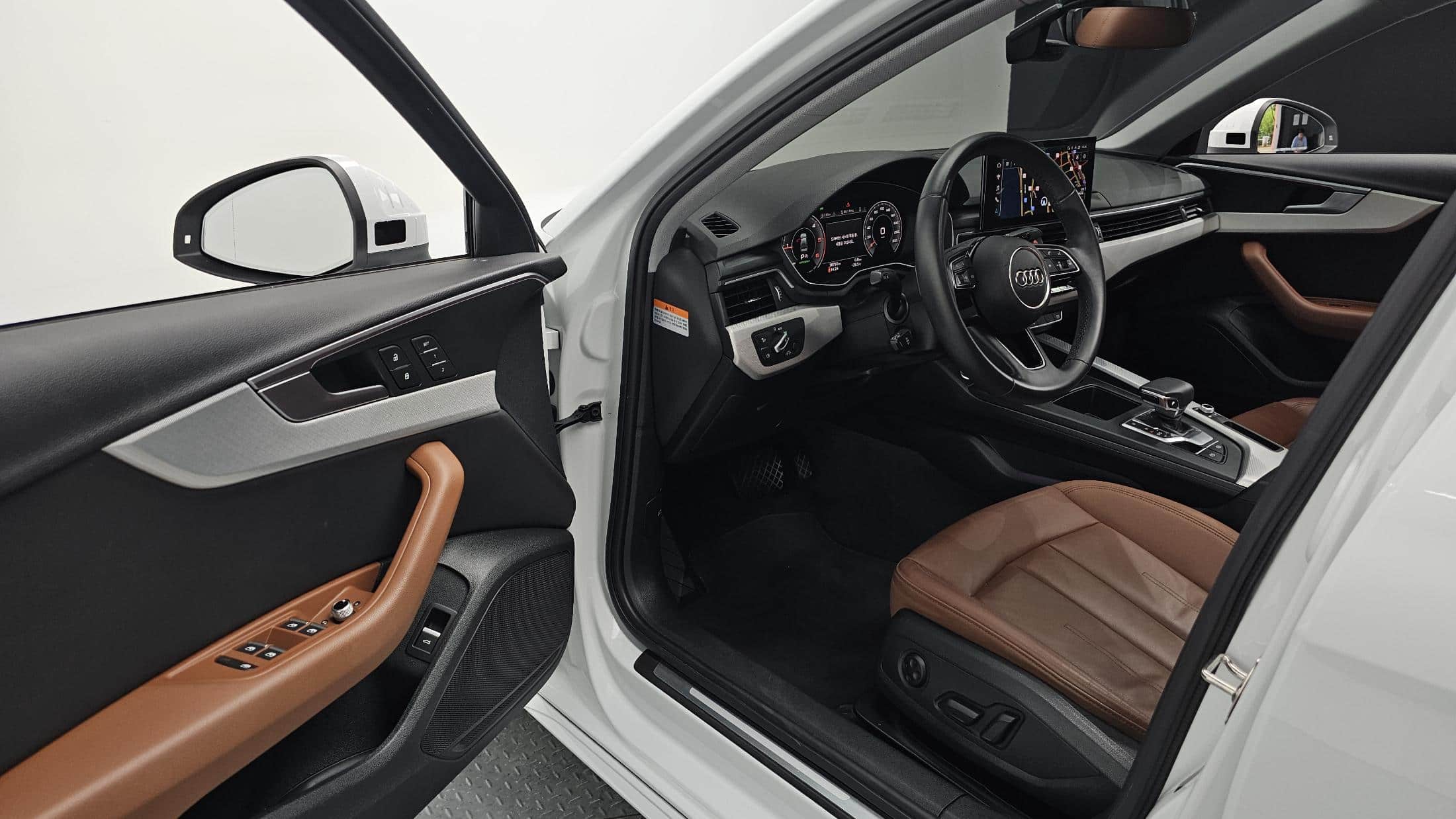 2021 AUDI A4 35 TDI - 2021 アウディ A4