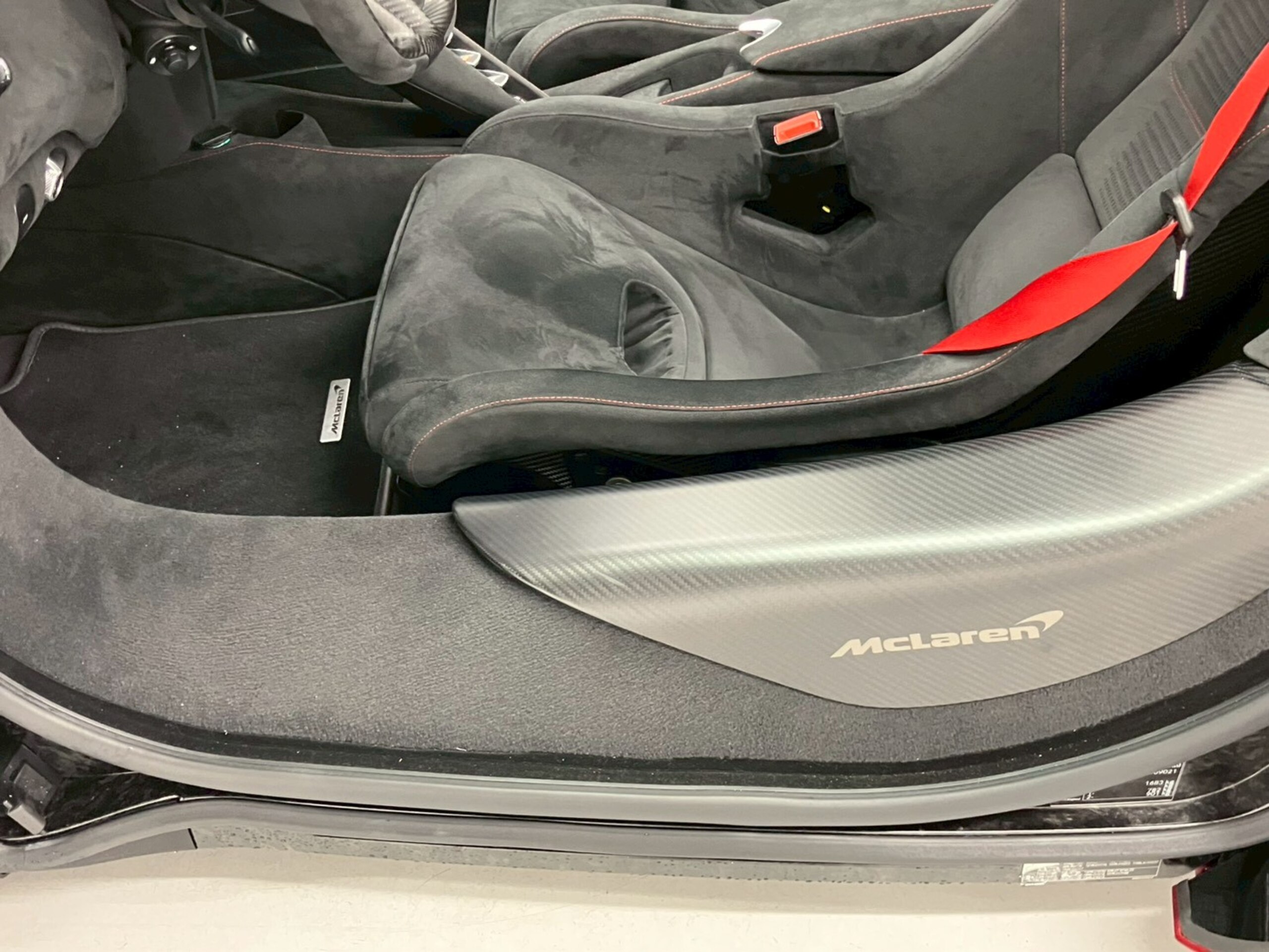 2025 McLaren 750S