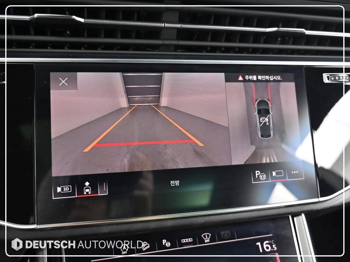 2024 AUDI Q8