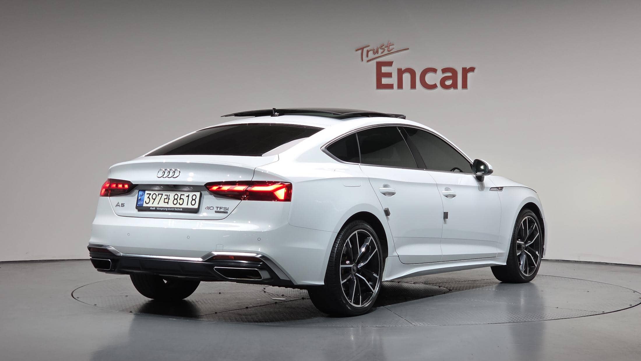 2021 AUDI A5 - 2021 أودي A5