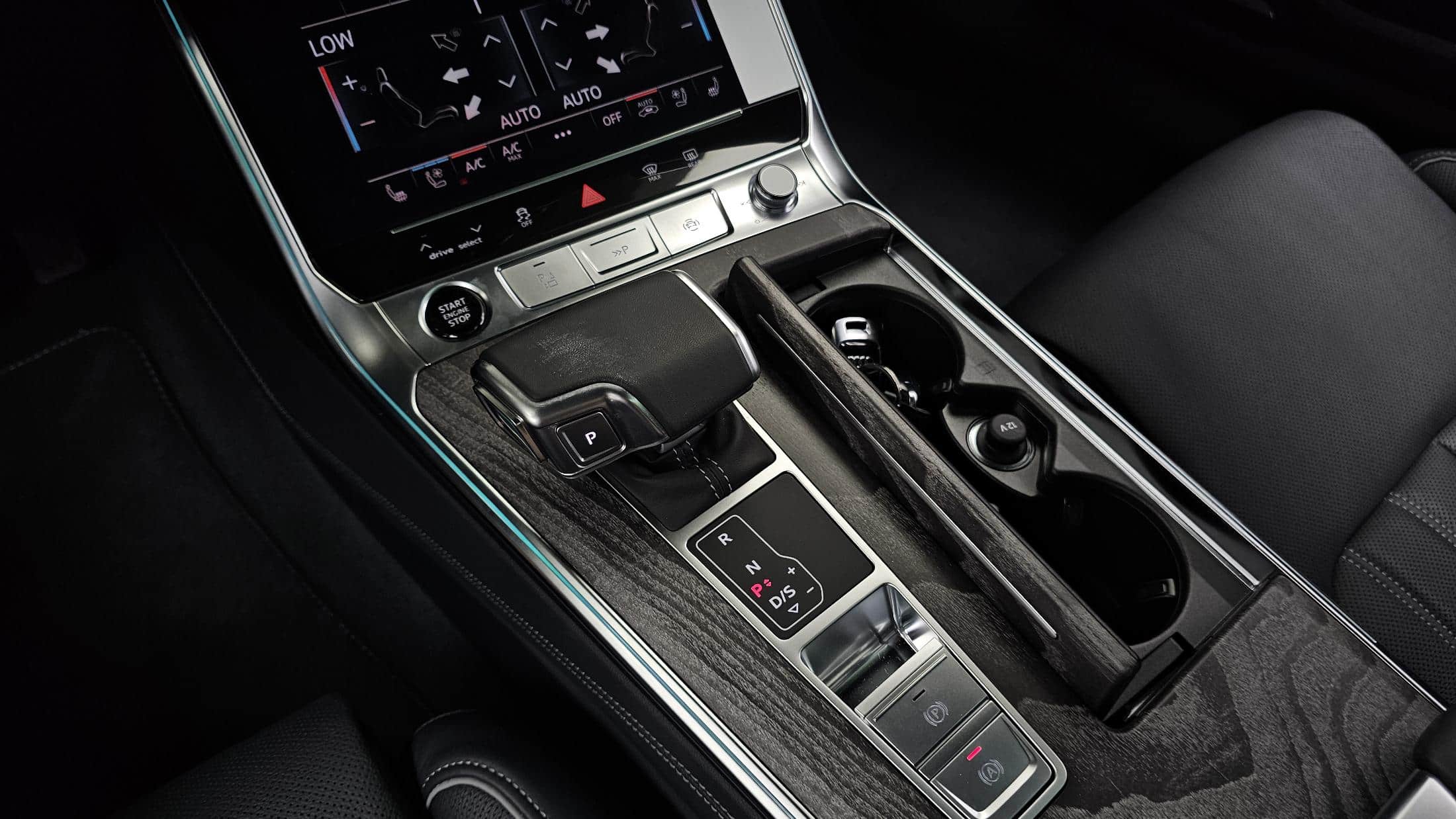 2025 AUDI A7 55 TFSI e Quattro Premium