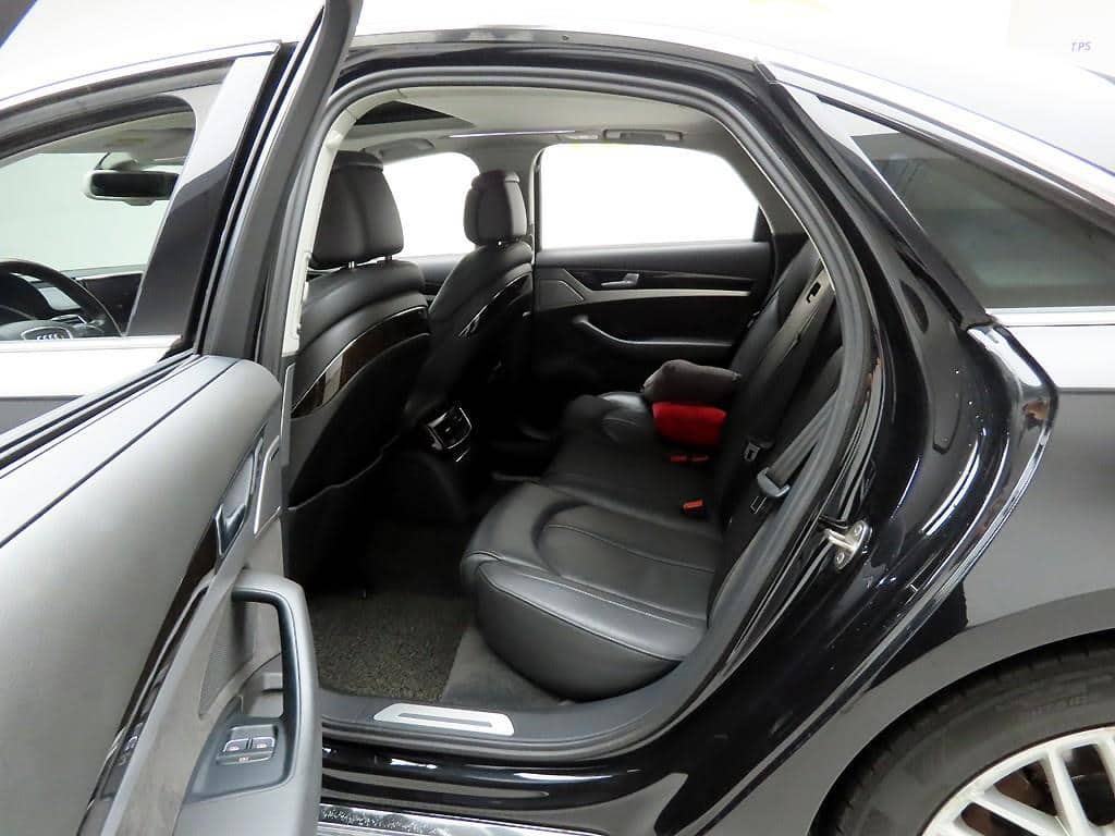 2015 AUDI A8 - 2015 أودي A8