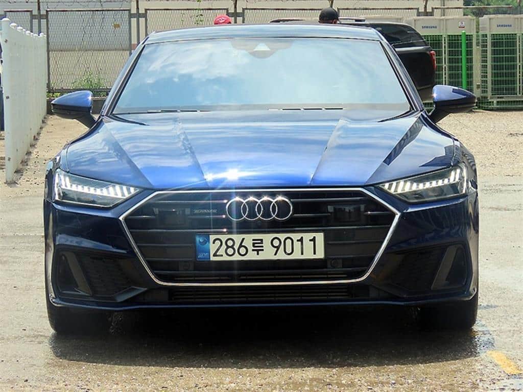 2021 AUDI A7 - 2021 أودي A7