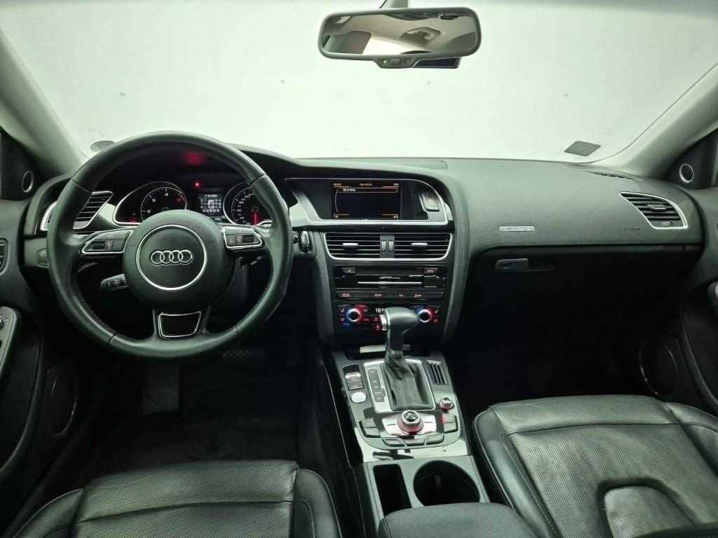 2016 AUDI A5 - 2016 أودي A5