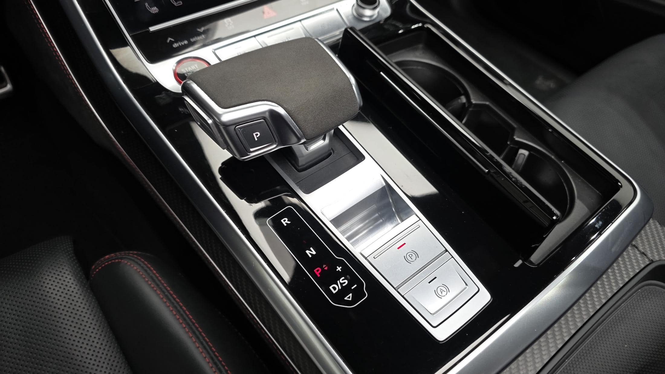 2021 AUDI RS Q8 - 2021 أودي RS Q8