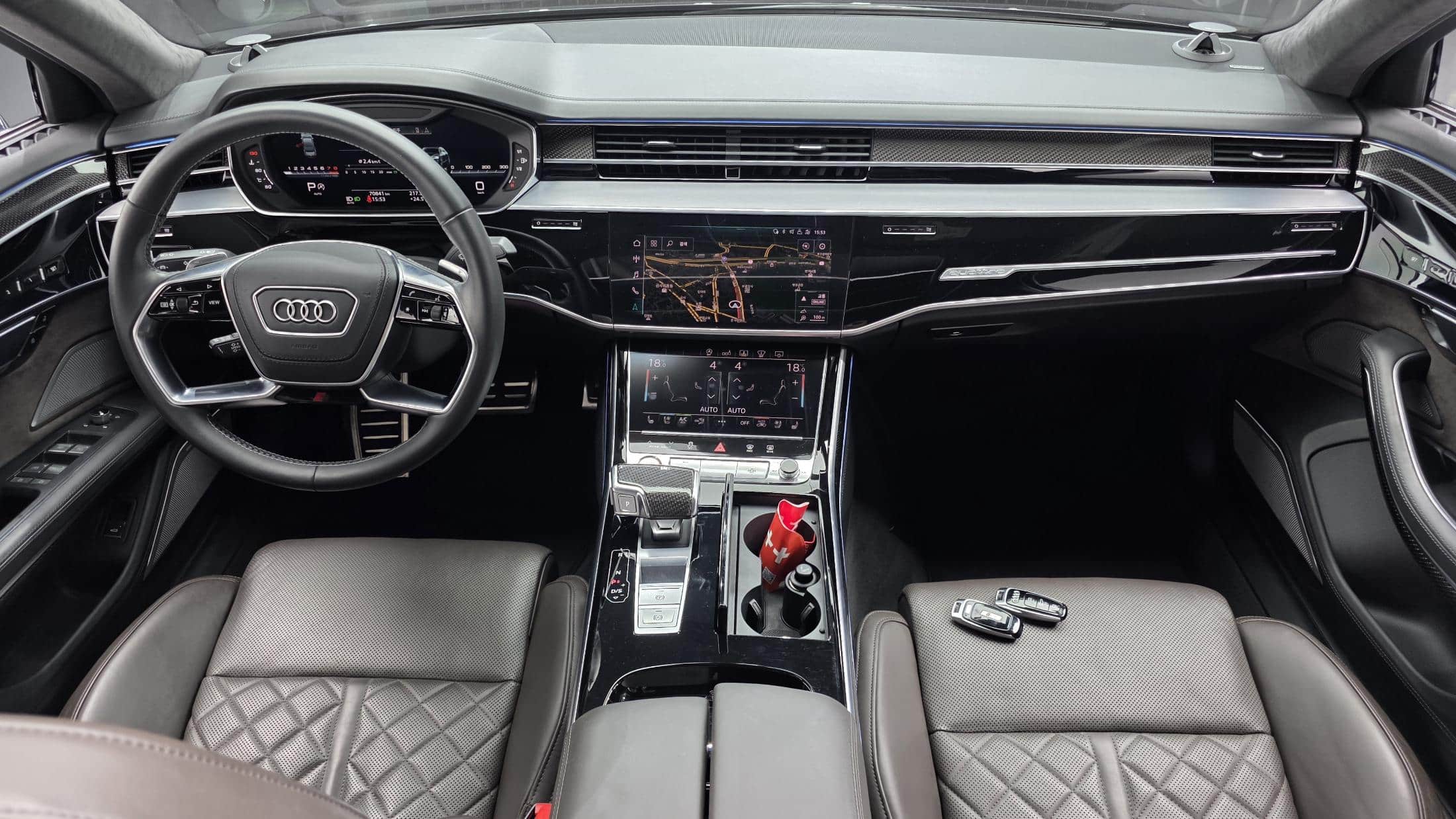 2020 AUDI S8