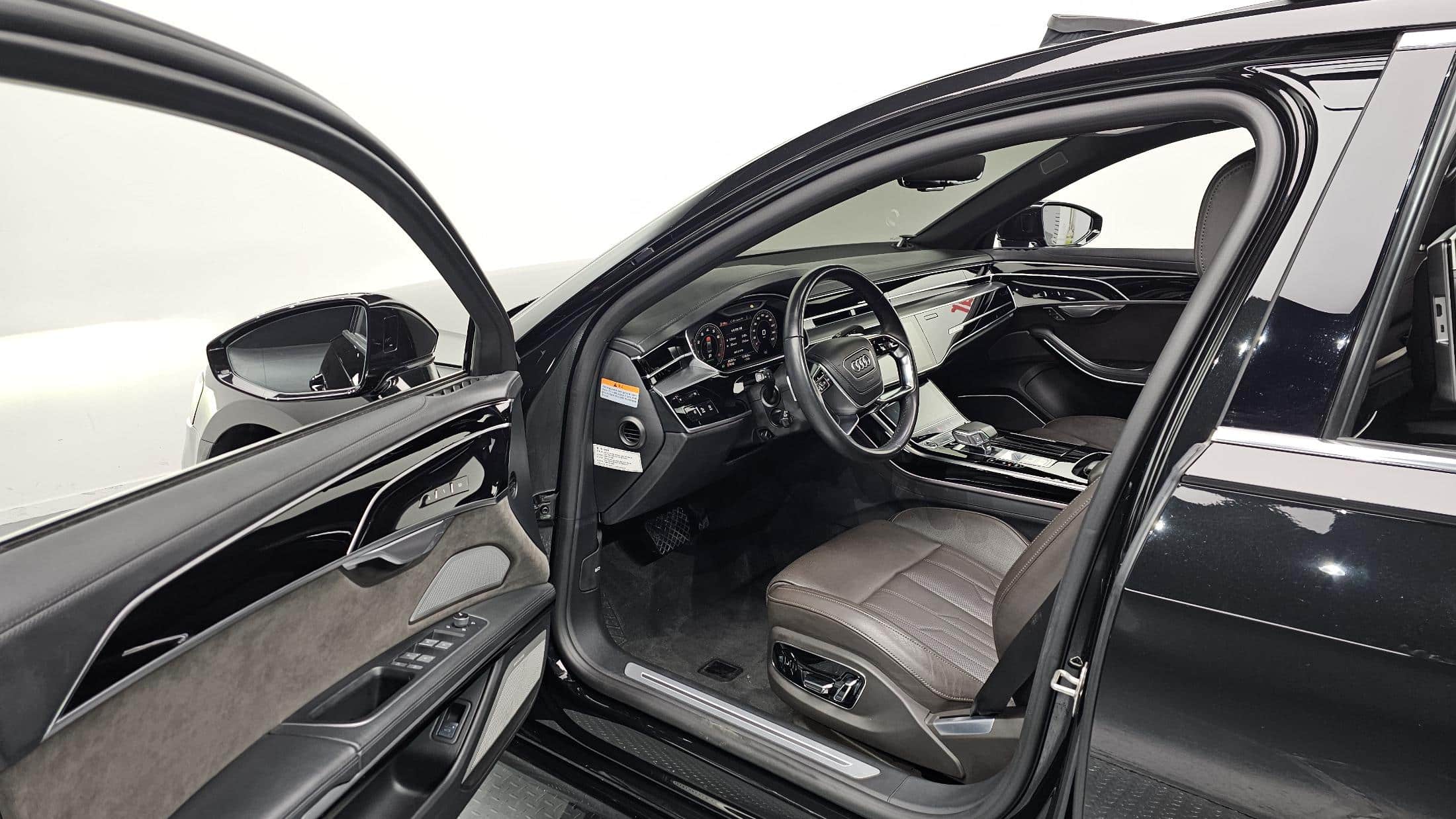 2021 AUDI A8 55 TFSI Quattro LWB