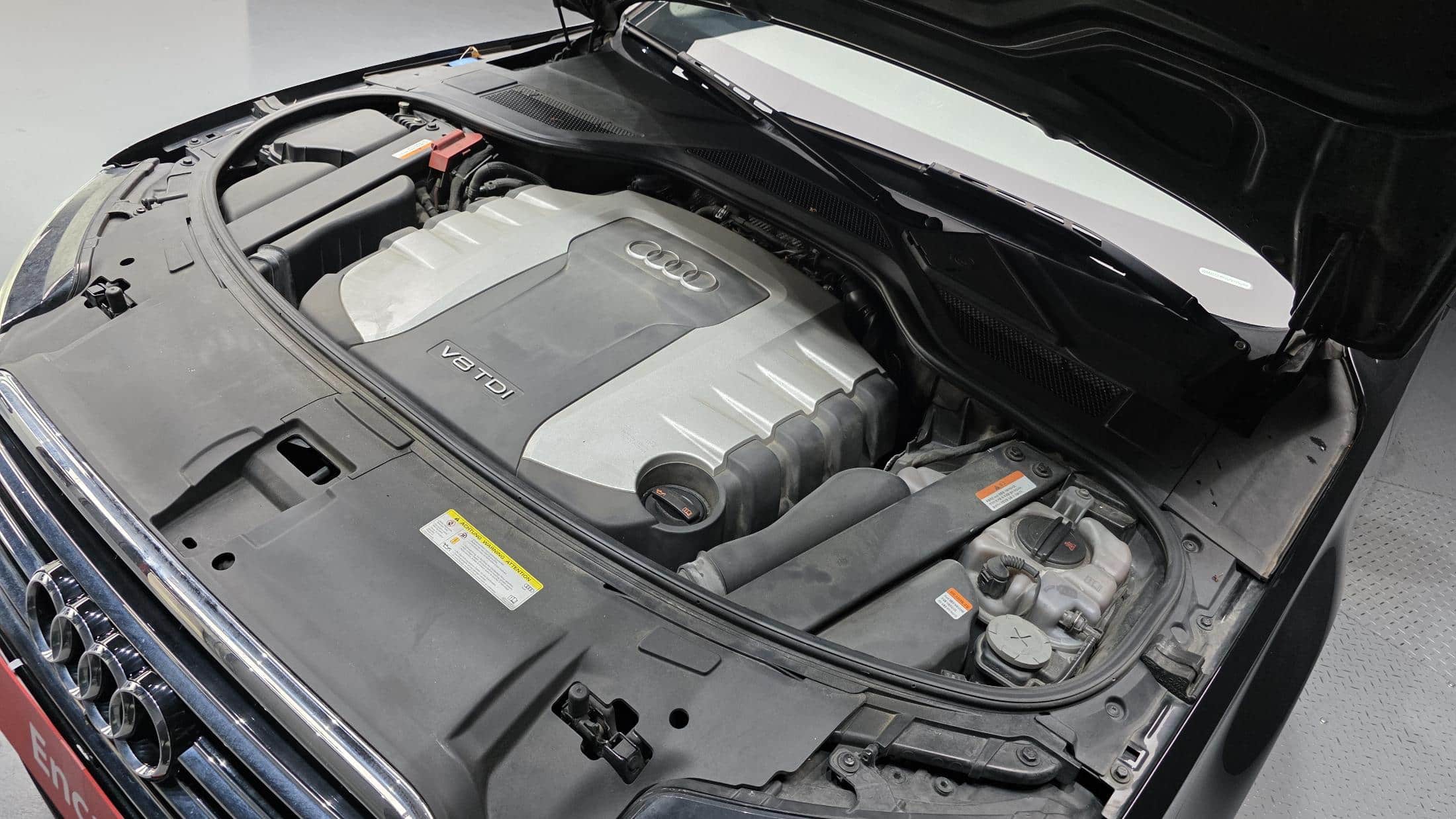 2013 AUDI A8