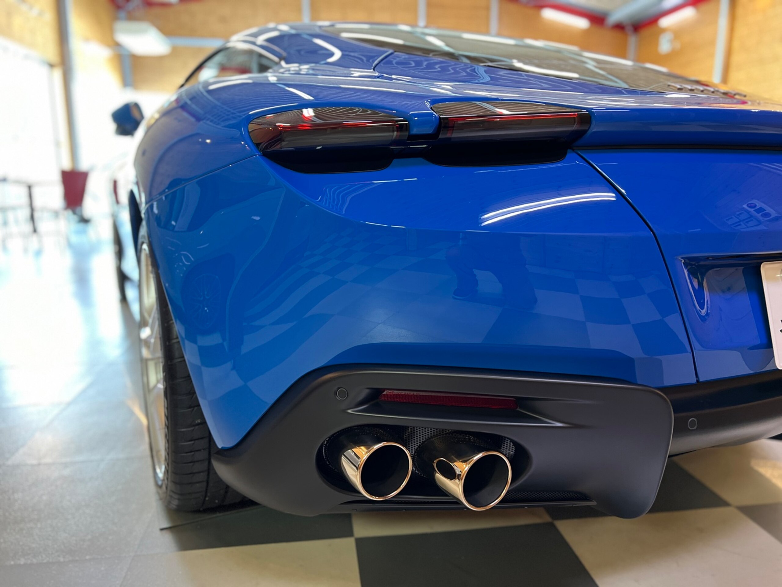 2021 Ferrari Roma - 2021 فيراري Roma