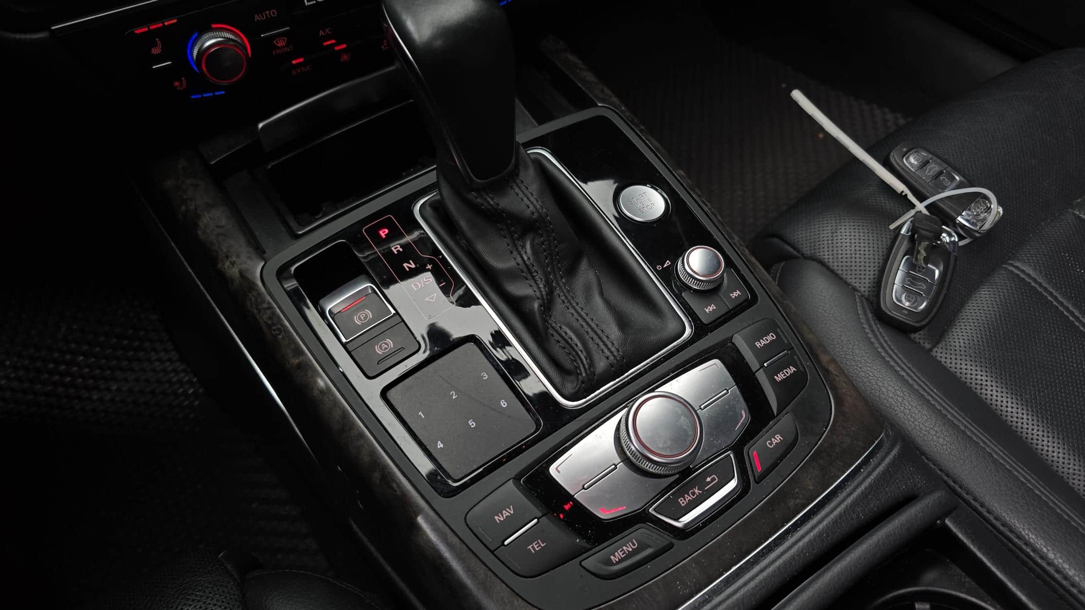 2018 AUDI A6 40 TFSI Premium - 2018 アウディ A6
