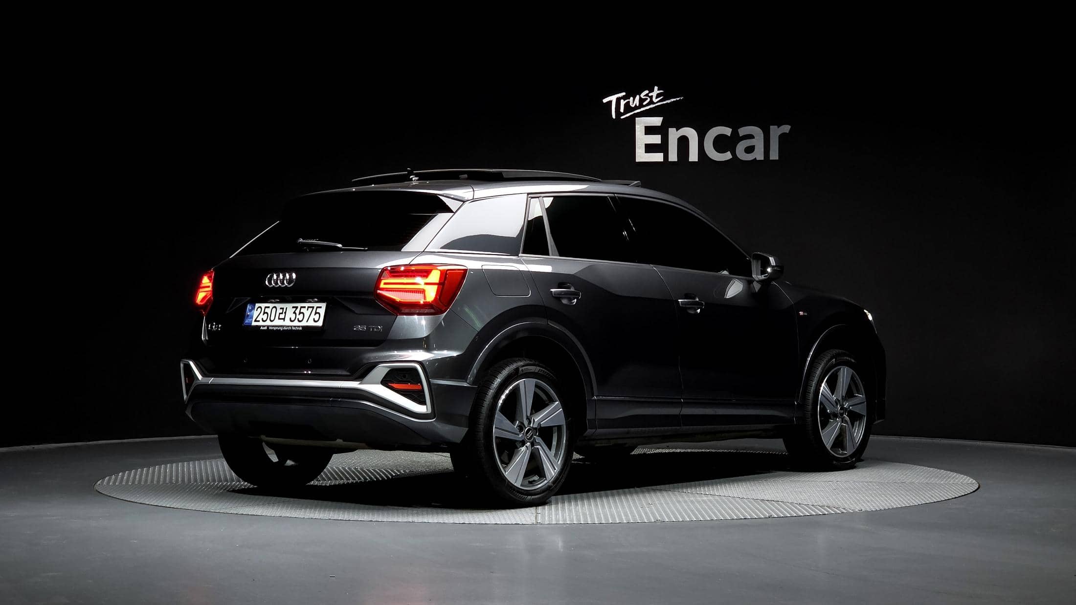 2023 AUDI Q2 35 TDI Premium