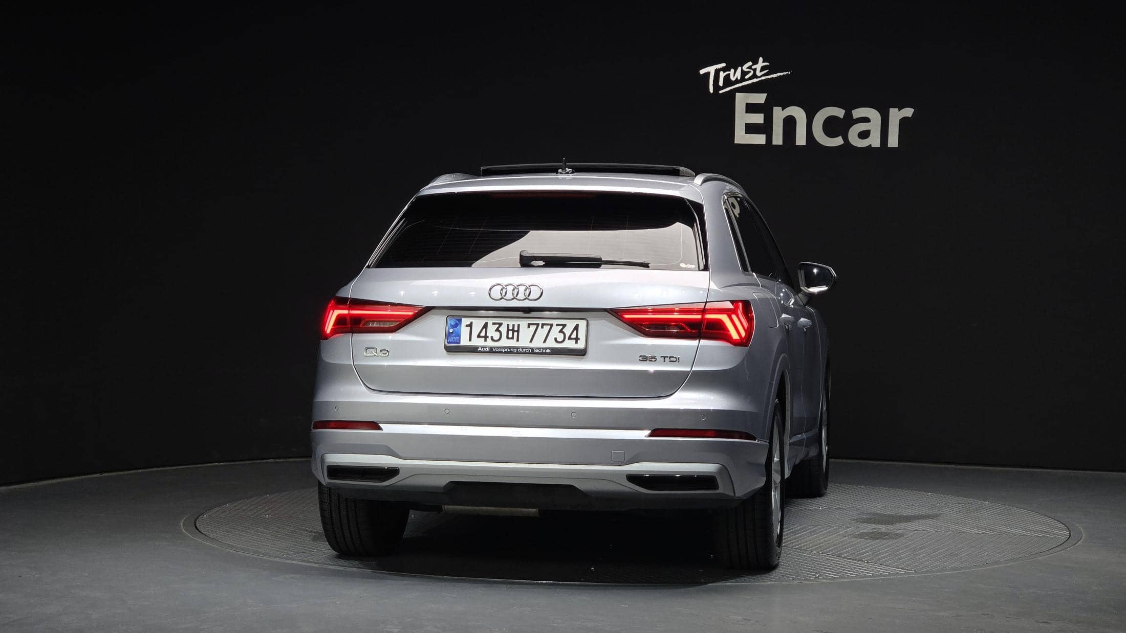 2020 AUDI Q3 35 TDI Premium - 2020 アウディ Q3