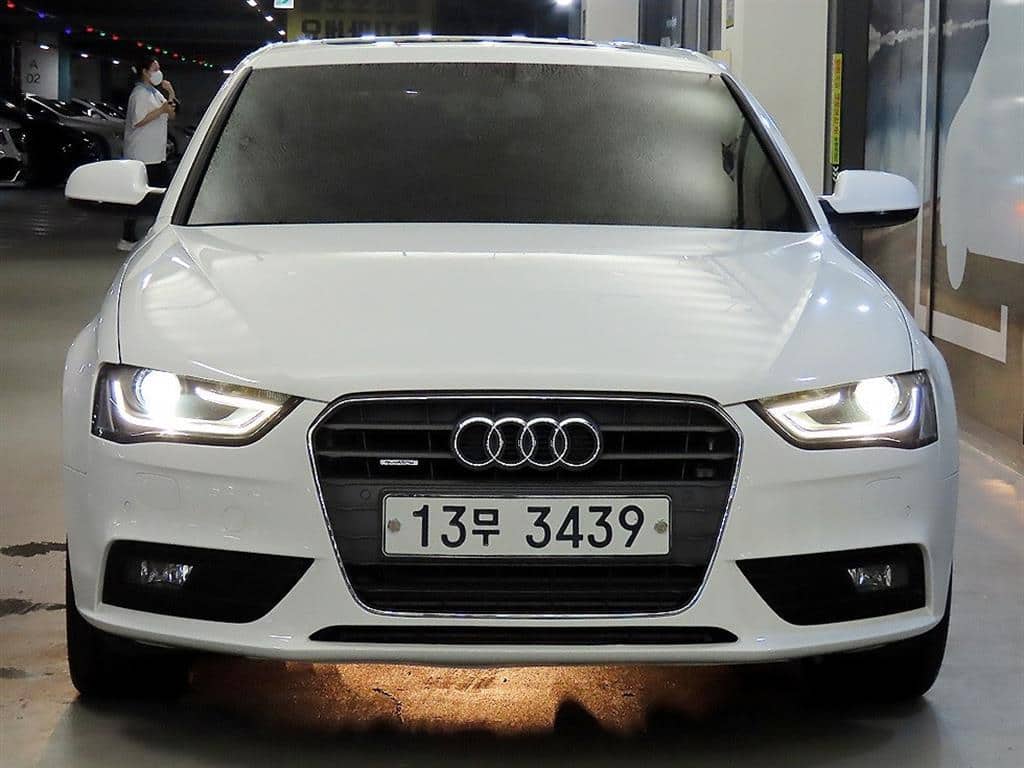 2014 AUDI A4 - 2014 アウディ A4