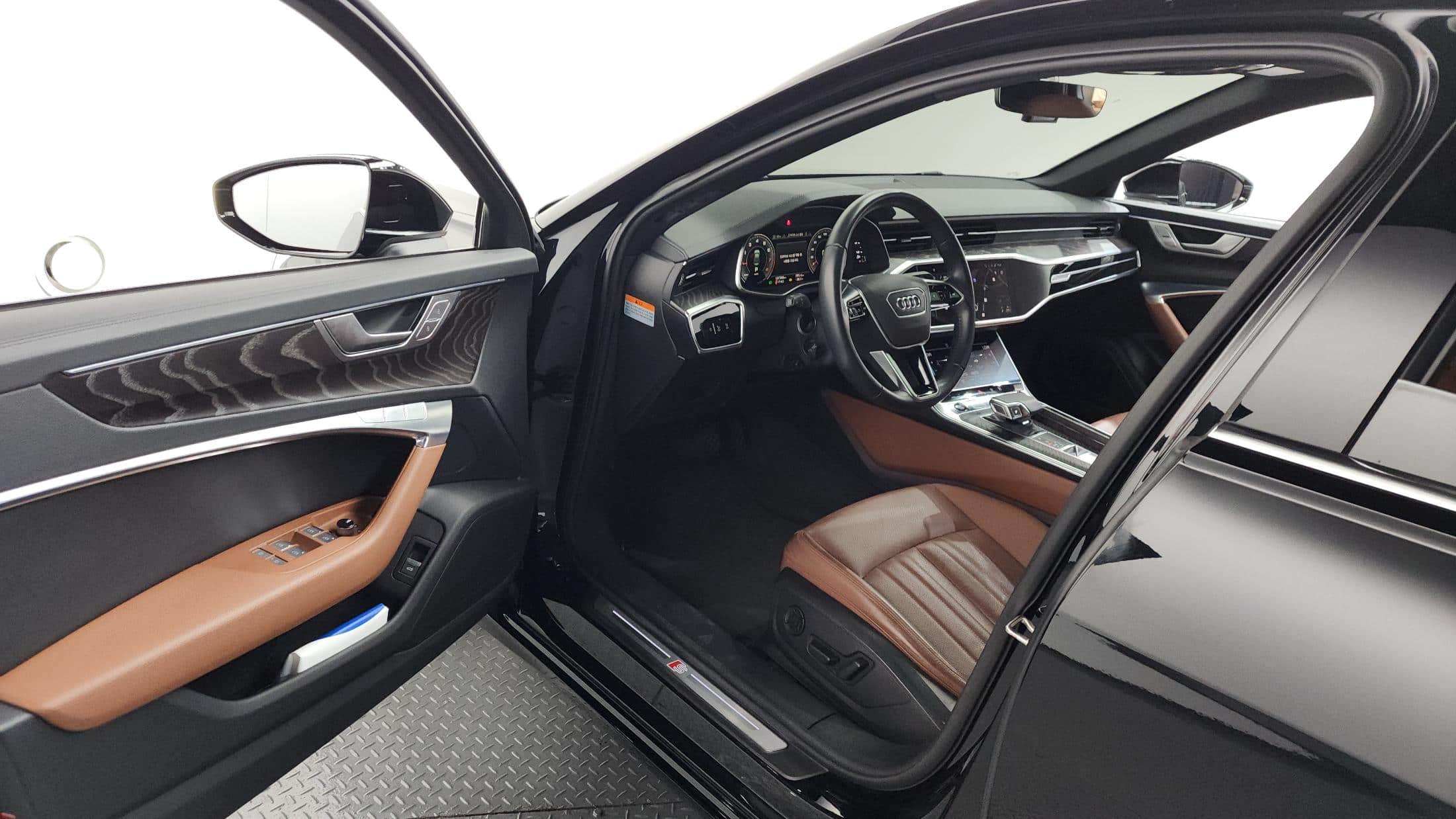 2021 AUDI A6 45 TFSI Premium - 2021 アウディ A6