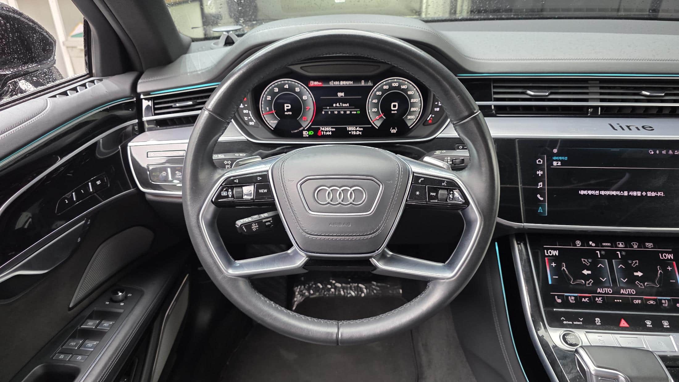 2021 AUDI A8 55 TFSI Quattro LWB - 2021 アウディ A8