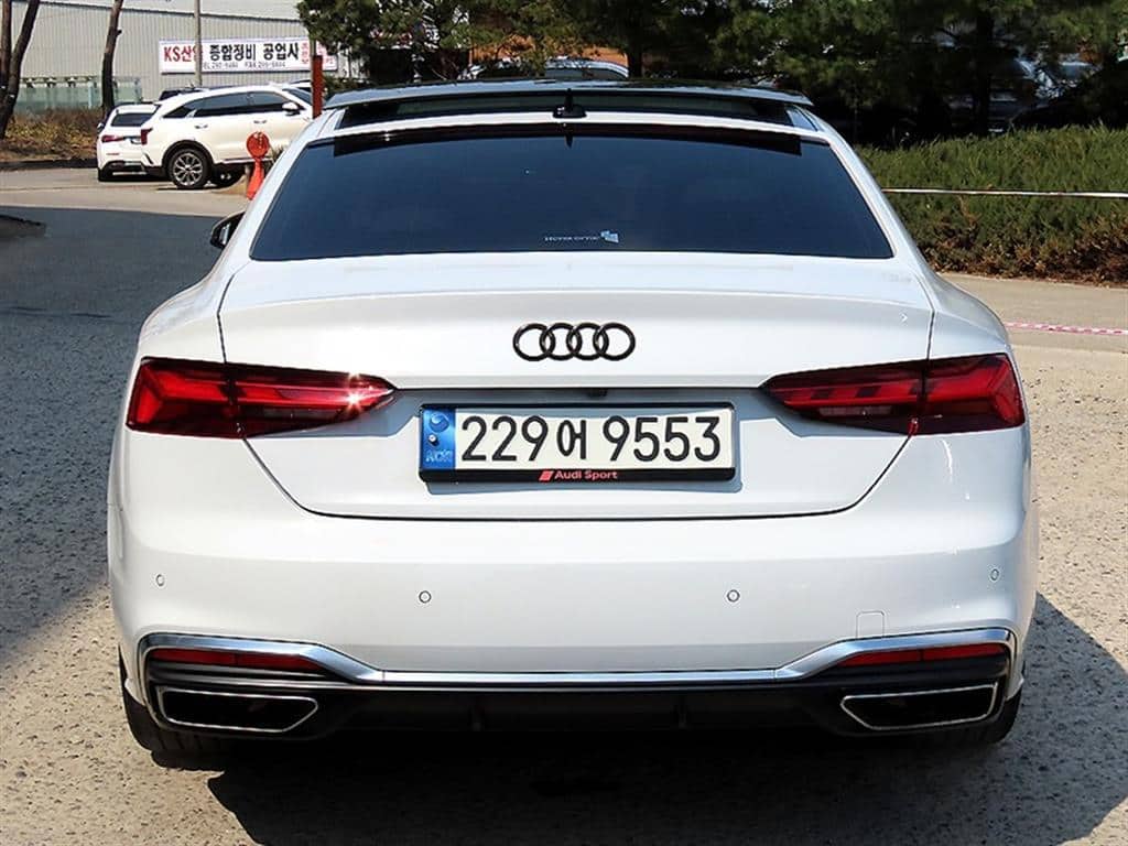 2022 AUDI A5 - 2022 アウディ A5