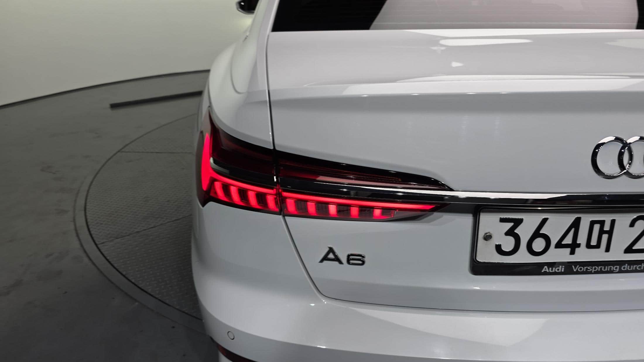 2020 AUDI A6 40 TDI - 2020 أودي A6