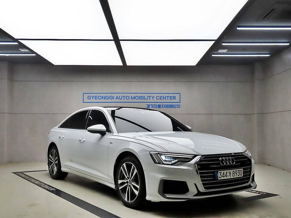 2021 AUDI A6 - 2021 أودي A6