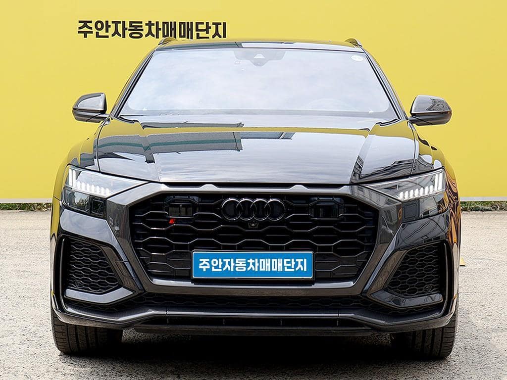 2021 AUDI RS Q8 - 2021 أودي RS Q8