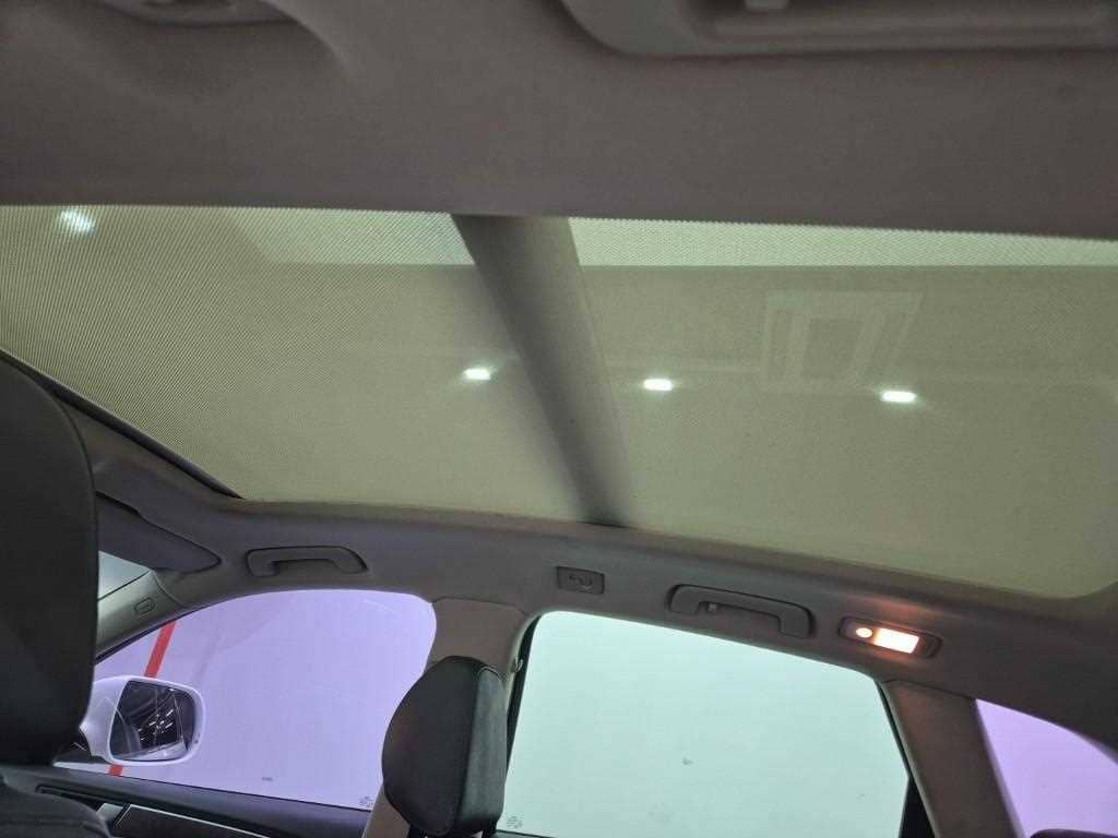 2011 AUDI Q5