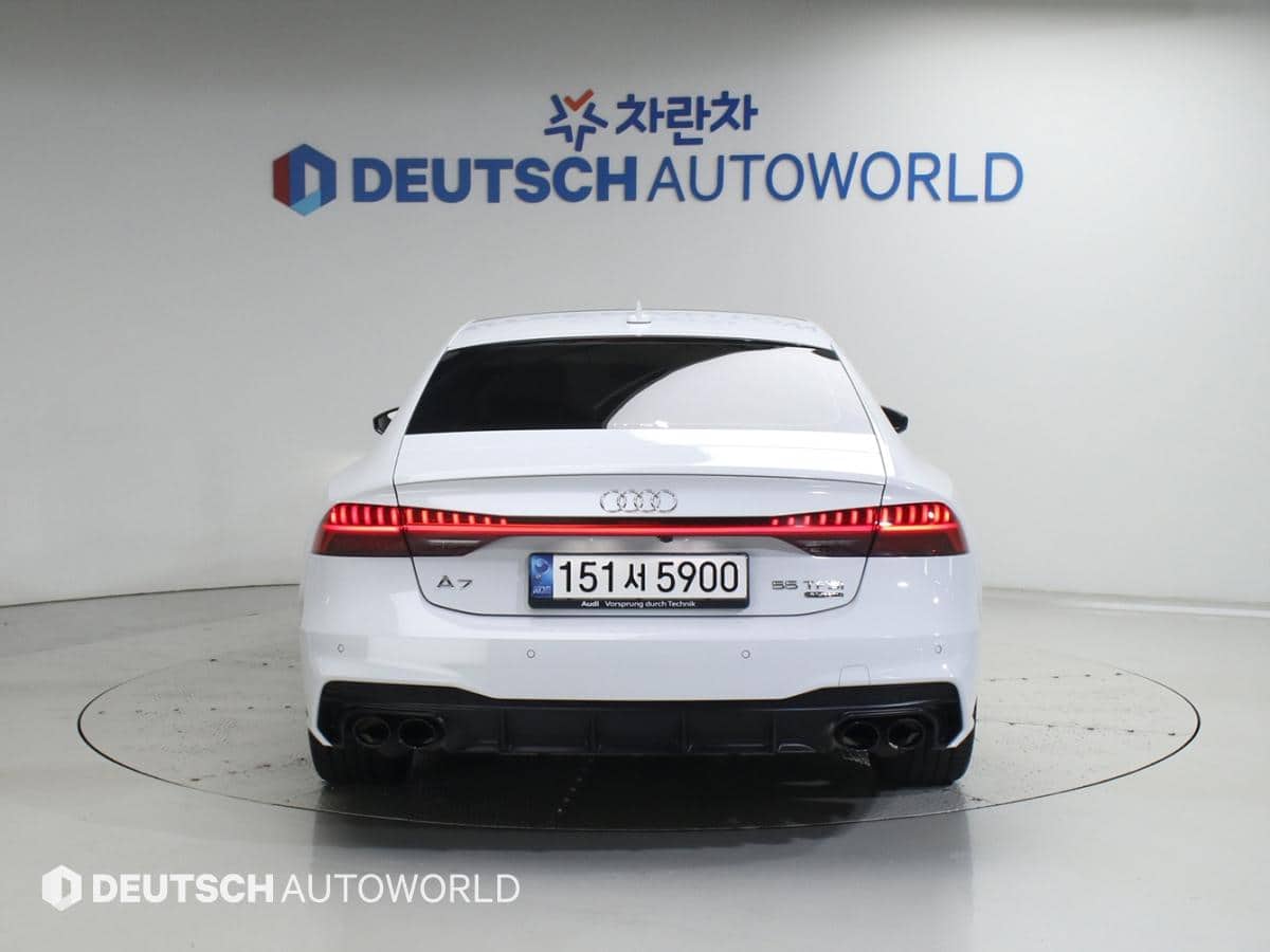 2022 AUDI A7