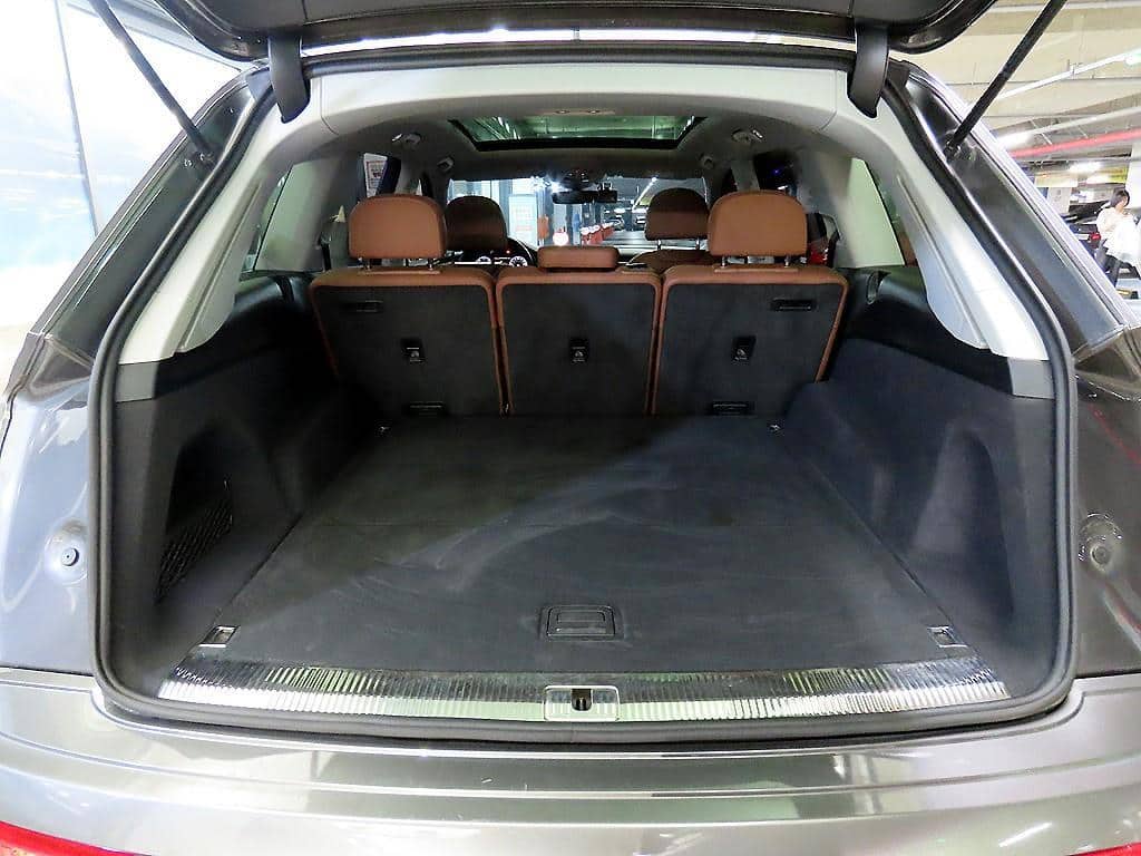 2021 AUDI Q7 - 2021 アウディ Q7